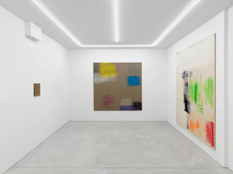 Exhibition View Renée Levi Solo Show «Maude» at GALERIE PHILIPPZOLLINGER, Zurich, 2023 / Photo: Conradin Frei / Courtesy: Renée Levi and GALERIE PHILIPPZOLLINGER