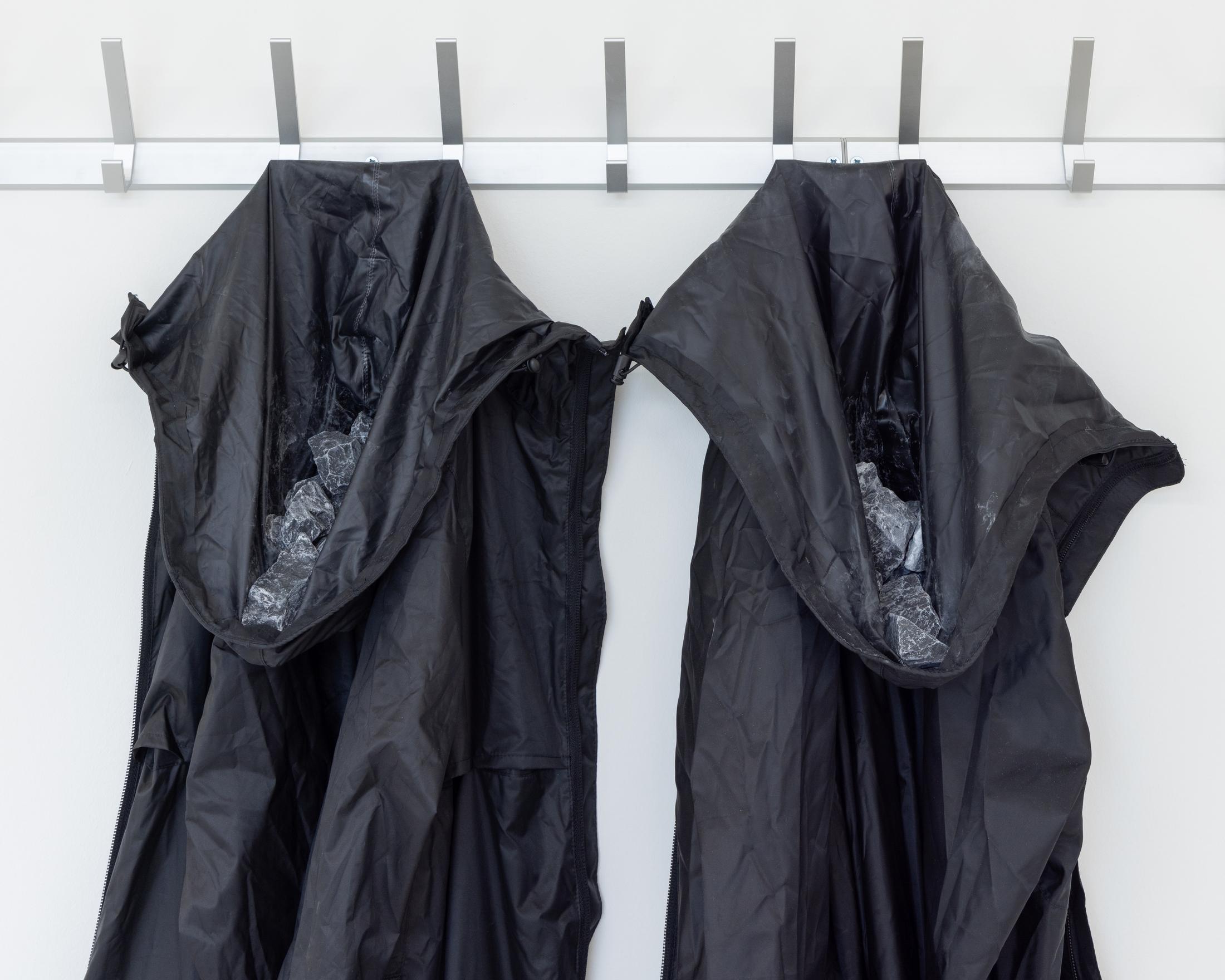 Exhibiton View Solo Show Shirin Yousefi «BAZM; view on BAZM (coat rack), 2024, detail» at CALM – Centre d’Art La Meute, Lausanne, 2024 / Photo: Théo Dufloo / Courtesy: the artist and CALM – Centre d’Art La Meute