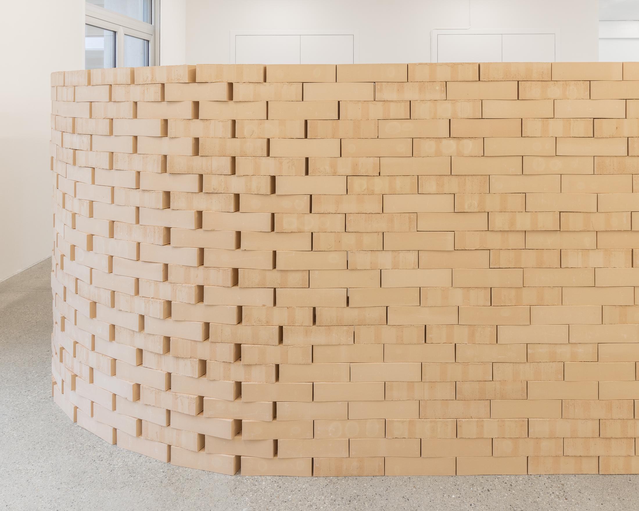 Exhibiton View Solo Show Shirin Yousefi «BAZM; view on BAZM (wall), 2024, detail» at CALM – Centre d’Art La Meute, Lausanne, 2024 / Photo: Théo Dufloo / Courtesy: the artist and CALM – Centre d’Art La Meute