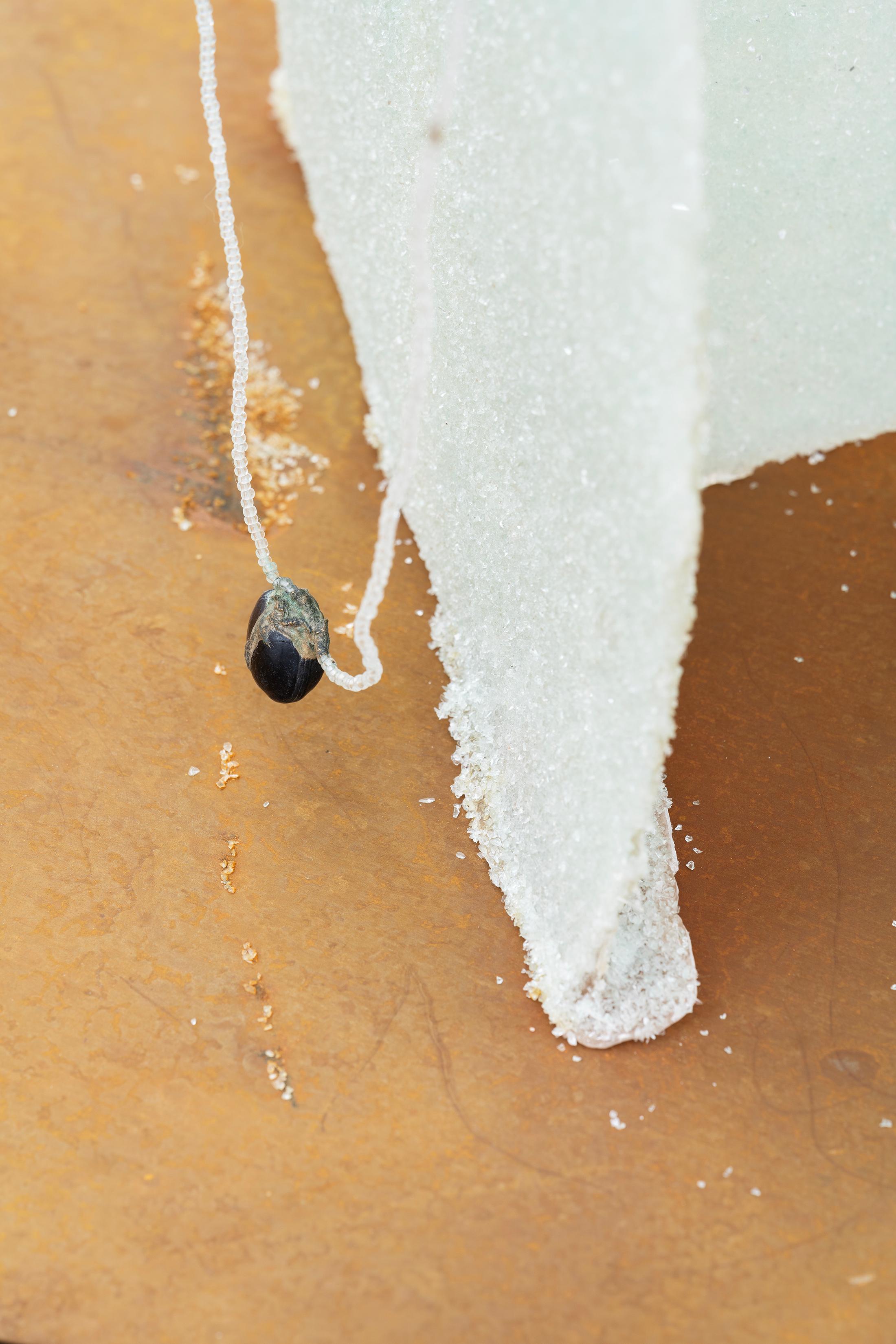 Exhibition View Double Show Sofía Salazar Rosales «Imagínate vivir en Suiza y perderte esto ; view on When the axial skeleton decides to speak (Detail), 2024, Glass aggregate, glass beads, nylon thread, bull’s eye seed, bronze powder, polyester resin, fiberglass, vinylglue, 58 × 27 x 158 cm» at Kunst Halle Sankt Gallen, St. Gallen, 2025 / Photo: E. Sommer / Courtesy: the artist and ChertLüdde, Berlin