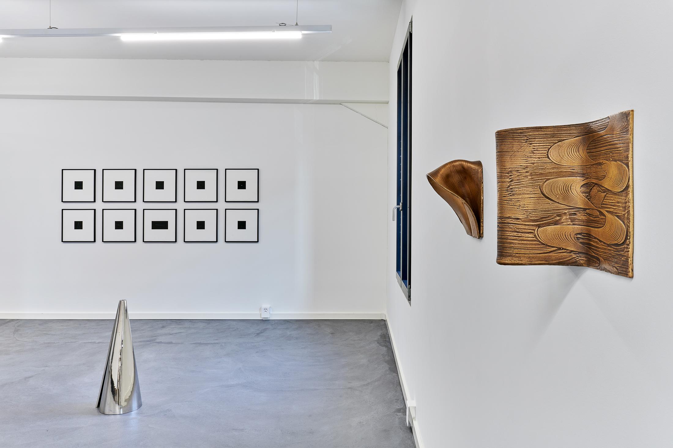 Exhibition View Duo Show «From Object to Ornament» at Edition VfO, Zurich, 2023 / Photo: Bernhard Strauss / Courtesy: the artists and Edition VfO