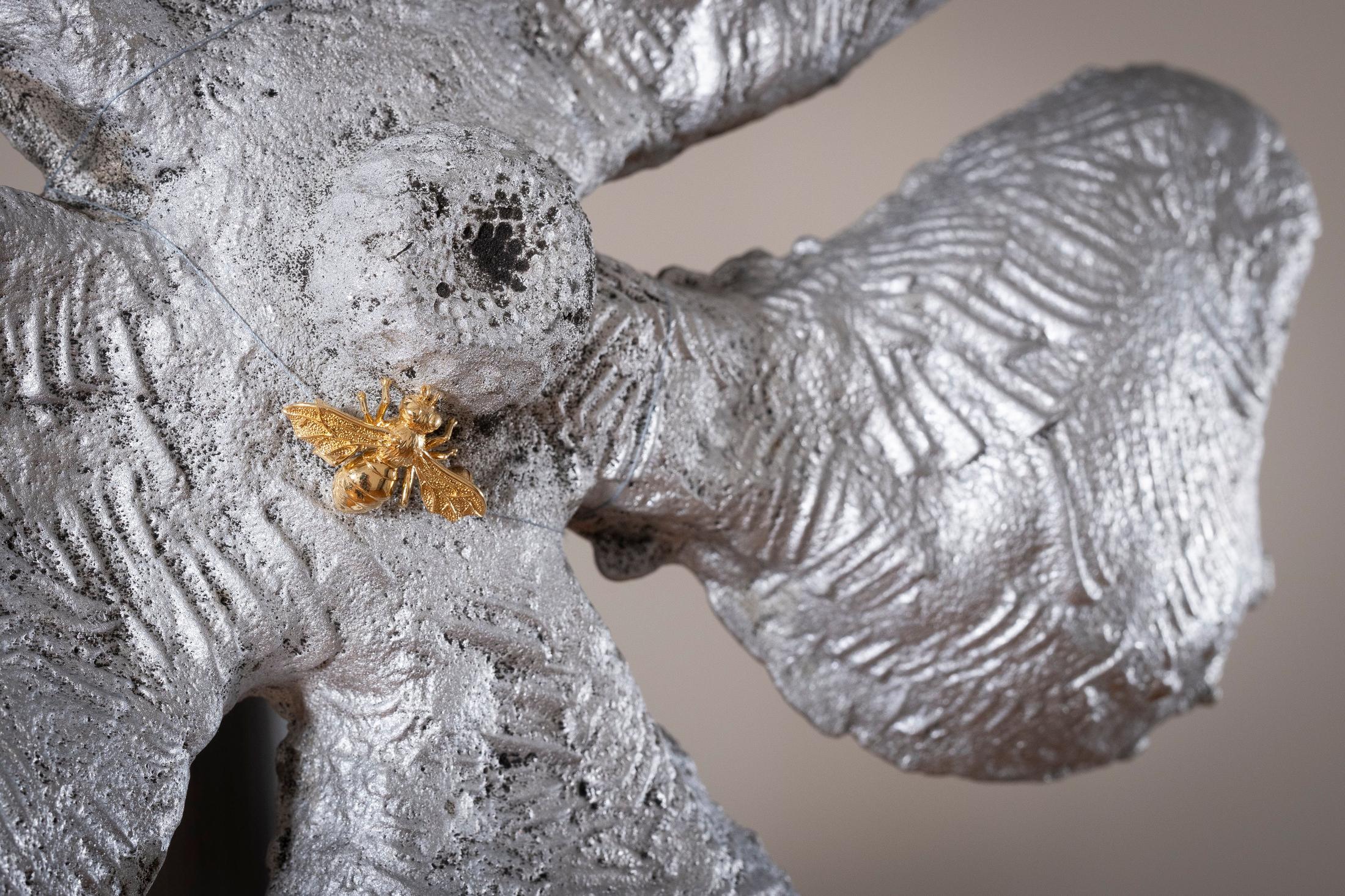 Exhibition Text Solo Show Sophie Conus «Little ways down the road ; view on Bad Weeds (Detail), 2024, steel, aluminum, and Gold bees, 1960, Society of the Arts archives» at Salle Crosnier, Palais de l'Athénée, Geneva, 2024 / Photo: Guillaume Python / Courtesy: the artist, Palais de l'Athénée and Society of the Arts archives