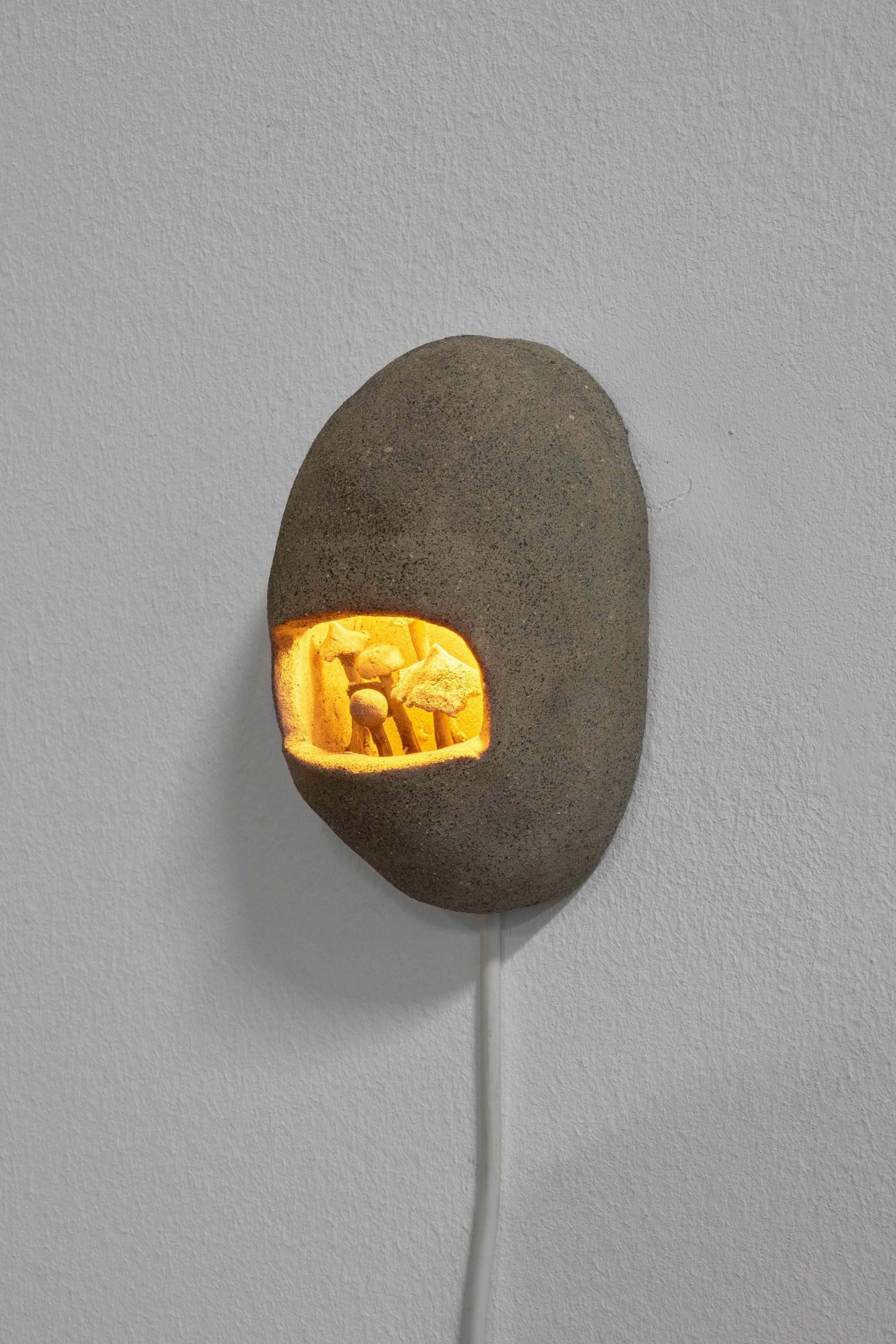 Exhibition View Solo Show Sophie Conus «Little ways down the road ; view on Attrape~Cœurs (Heart Catchers), 2024, ceramics, light system» at Salle Crosnier, Palais de l'Athénée, Geneva, 2024 / Photo: Guillaume Python / Courtesy: the artist and Palais de l'Athénée