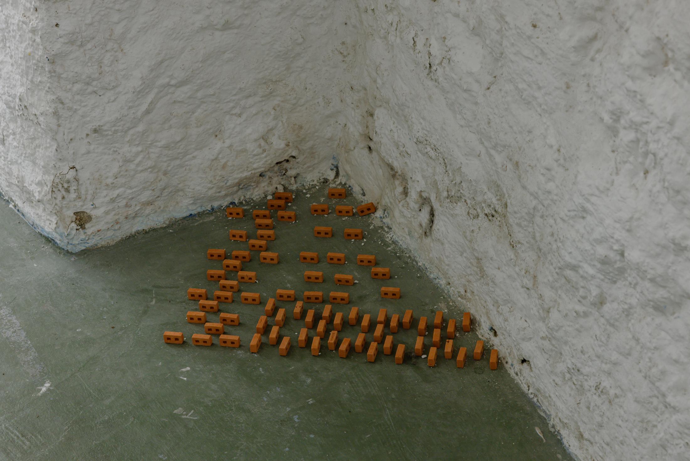 Exhibition View Duo Show Stirnimann-Stojanovic «Connecting through Collective Care and Redistribution; view on What if the walls were more flexible? – Assemblage 2 (detail), 2024» at WallStreet Fribourg, Fribourg, 2025 / Photo: Julie Folly / Courtesy: the artists and WallStreet