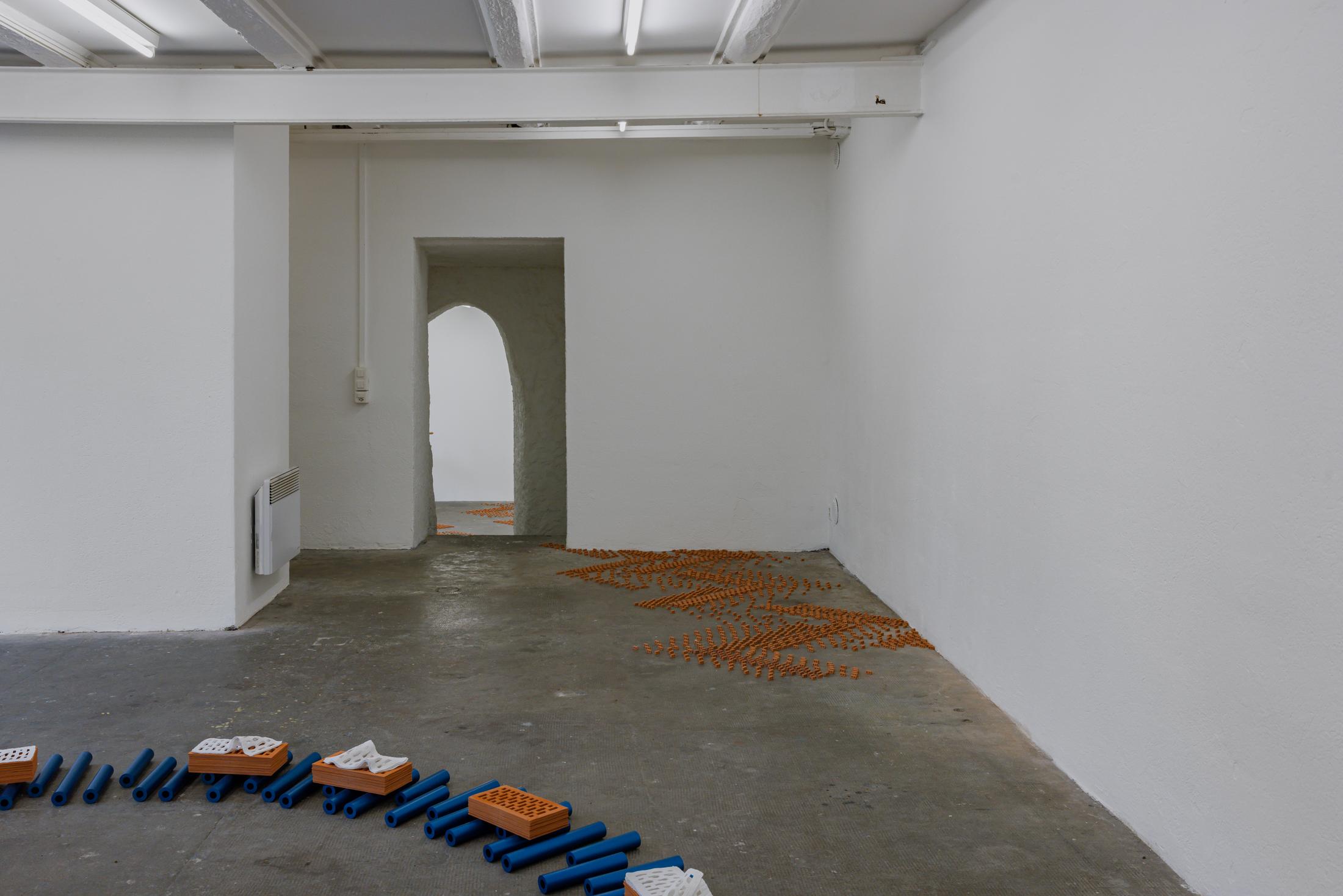 Exhibition View Duo Show Stirnimann-Stojanovic «Connecting through Collective Care and Redistribution» at WallStreet Fribourg, Fribourg, 2025 / Photo: Julie Folly / Courtesy: the artists and WallStreet