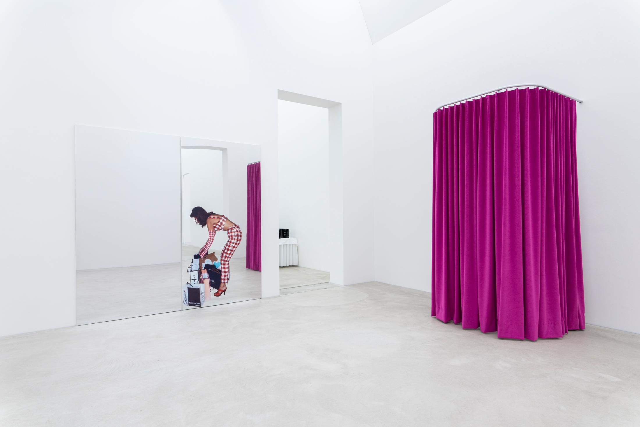 Exhibition View Sylvie Fleury Solo Show «Shoplifters from Venus» at Kunstmuseum Winterthur, Winterthur, 2023 / Photo: Reto Kaufmann / Courtesy: the artist and Sprüth Magers