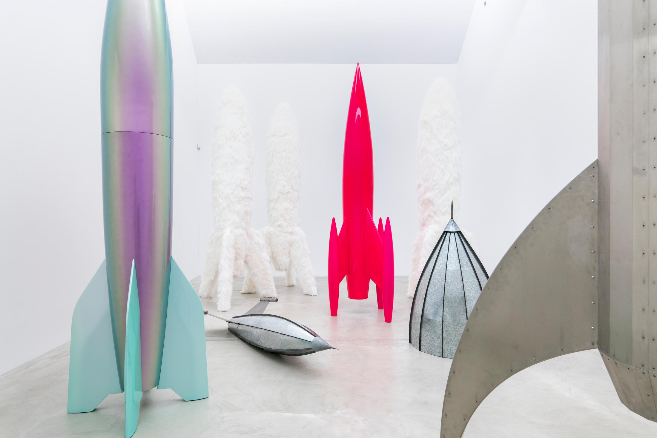 Exhibition View Sylvie Fleury Solo Show «Shoplifters from Venus» at Kunstmuseum Winterthur, Winterthur, 2023 / Photo: Reto Kaufmann / Courtesy: the artist, Sprüth Magers, Karma International and Gallery Mehdi Chouakri