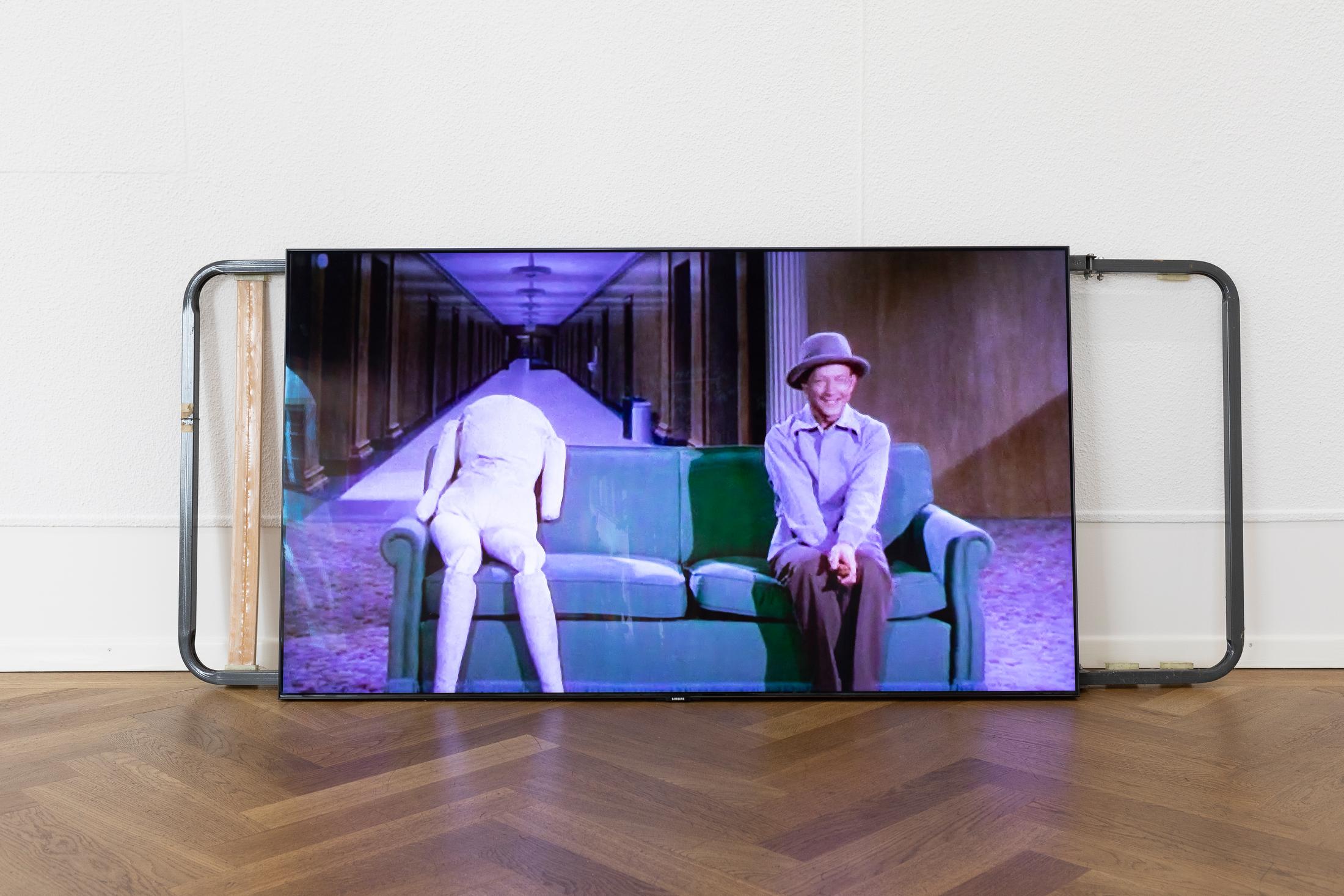 Exhibition View Group Show «THE GLEANERS; view on Jiajia Zhang, Between the Acts, 2022, HD Video, 38’33’’, 16:9, color, sound» at Krone Couronne, Biel, 2023 / Photo: Michal Florence Schorro / Courtesy: the artist and Krone Couronne