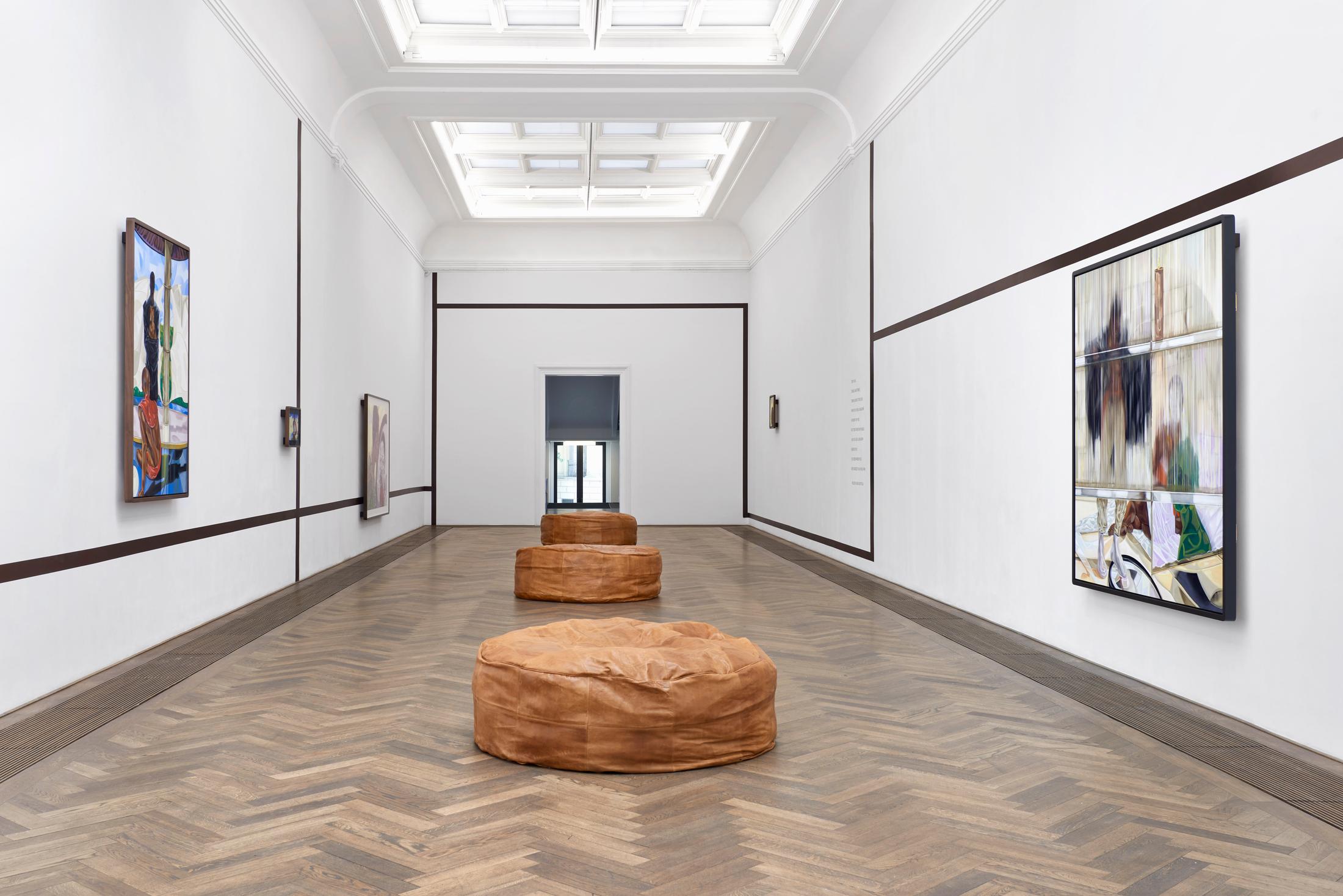 Exhibition View Solo Show Toyin Ojih Odutola «Ilé Oriaku» at Kunsthalle Basel, Basel, 2024 / Photo: Philipp Hänger / Courtesy: The artist and Kunsthalle Basel