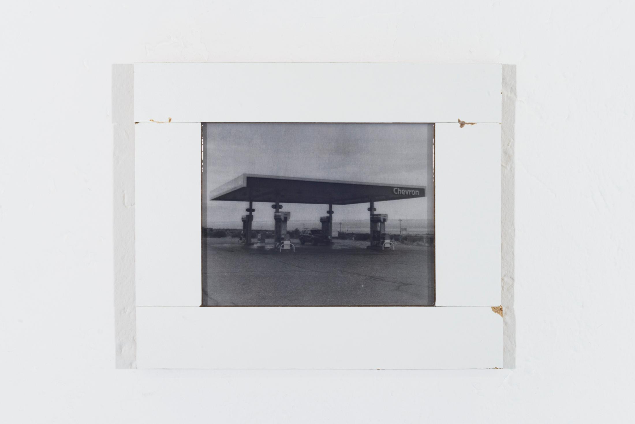 Exhibition View Duo Show Yvan Alvarez and Dylan Hausthor «Upon Onda; view on Yvan Alvarez, 018, 2024, Black and white silver gelatin print, wood, resin, 50 x 59,5 x 4 cm» at Standard/Deluxe, Lausanne, 2024 / Photo: YAL / Courtesy: the artist and Standard/Deluxe