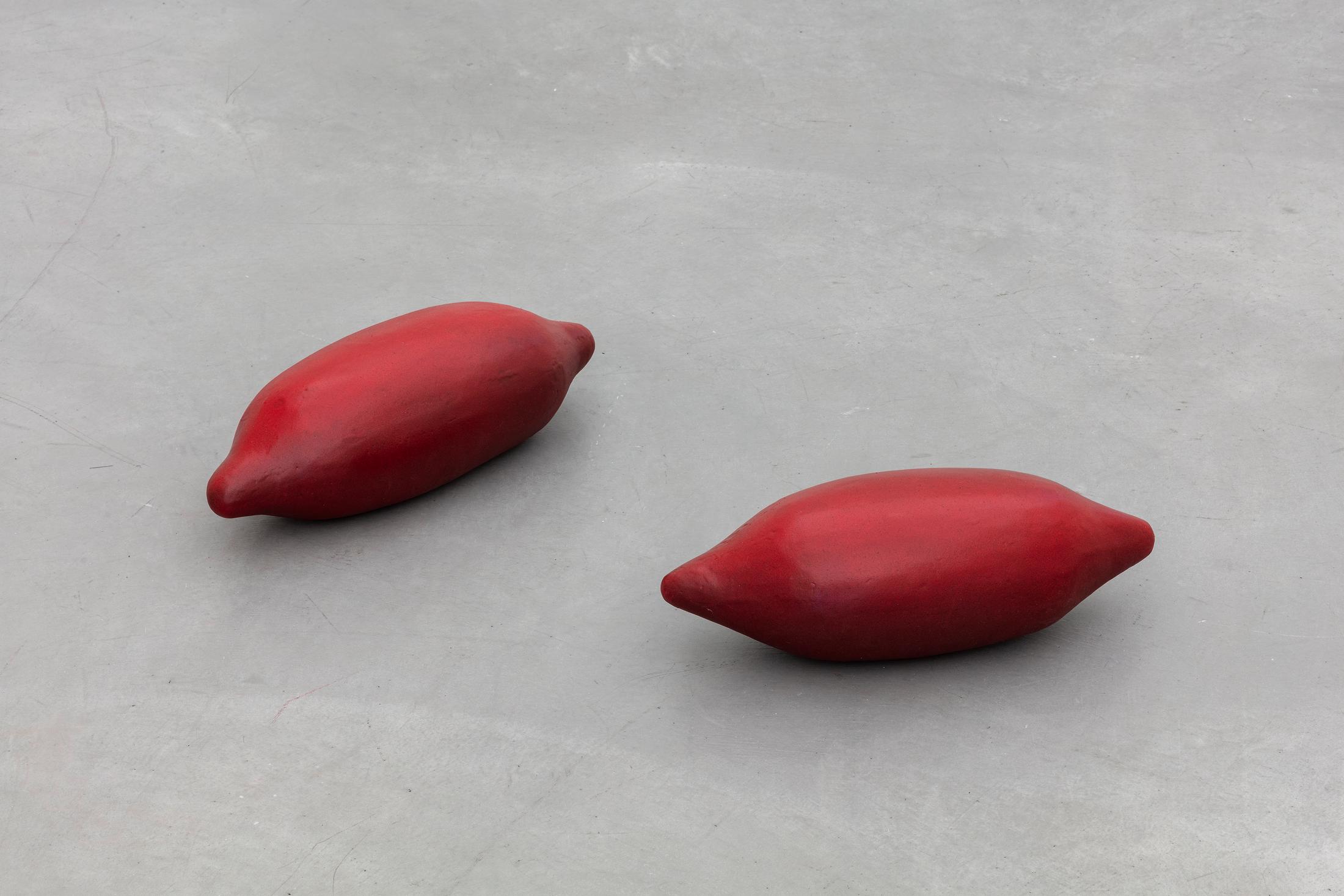 Exhibition View Solo Show Zora Berweger «GRETTING THE UNSEEN; view on Zora Berweger, water bodies (detail), 2021, Epoxy resin, plaster, rubber, Styrofoam, Variable dimensions» at Kunsthalle Kunstmuseum Appenzell, Appenzell, 2023-2024 / Photo: Zora Berweger / Courtesy: the artist and Kunstmuseum Kunsthalle Appenzell