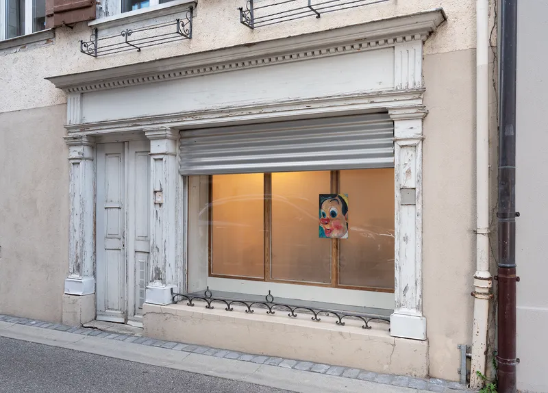 Exhibition View Birgit Megerle and Robert Müller Joint Exhibition «Enfanterie» at Kirchgasse, Steckborn, 2020 / Courtesy: the artists and Kirchgasse