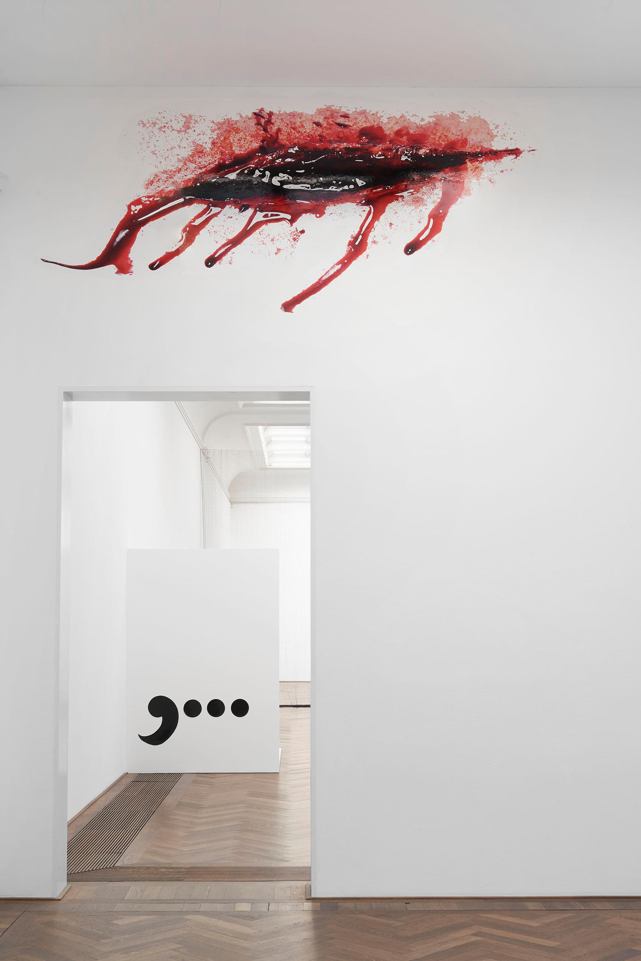 Exhibition View Groupshow «Bizarre Silks, Private Imaginings and Narrative Facts, etc.; view on Georgia Sagri, Deep Cut, 2018, and (back) Ketty La Rocca, Comma with 3 dots, 1970» an exhibition by Nick Mauss at Kunsthalle Basel, Basel, 2020 / Photo: Philipp Hänger and Kunsthalle Basel / Courtesy: the artists and Kunsthalle Basel