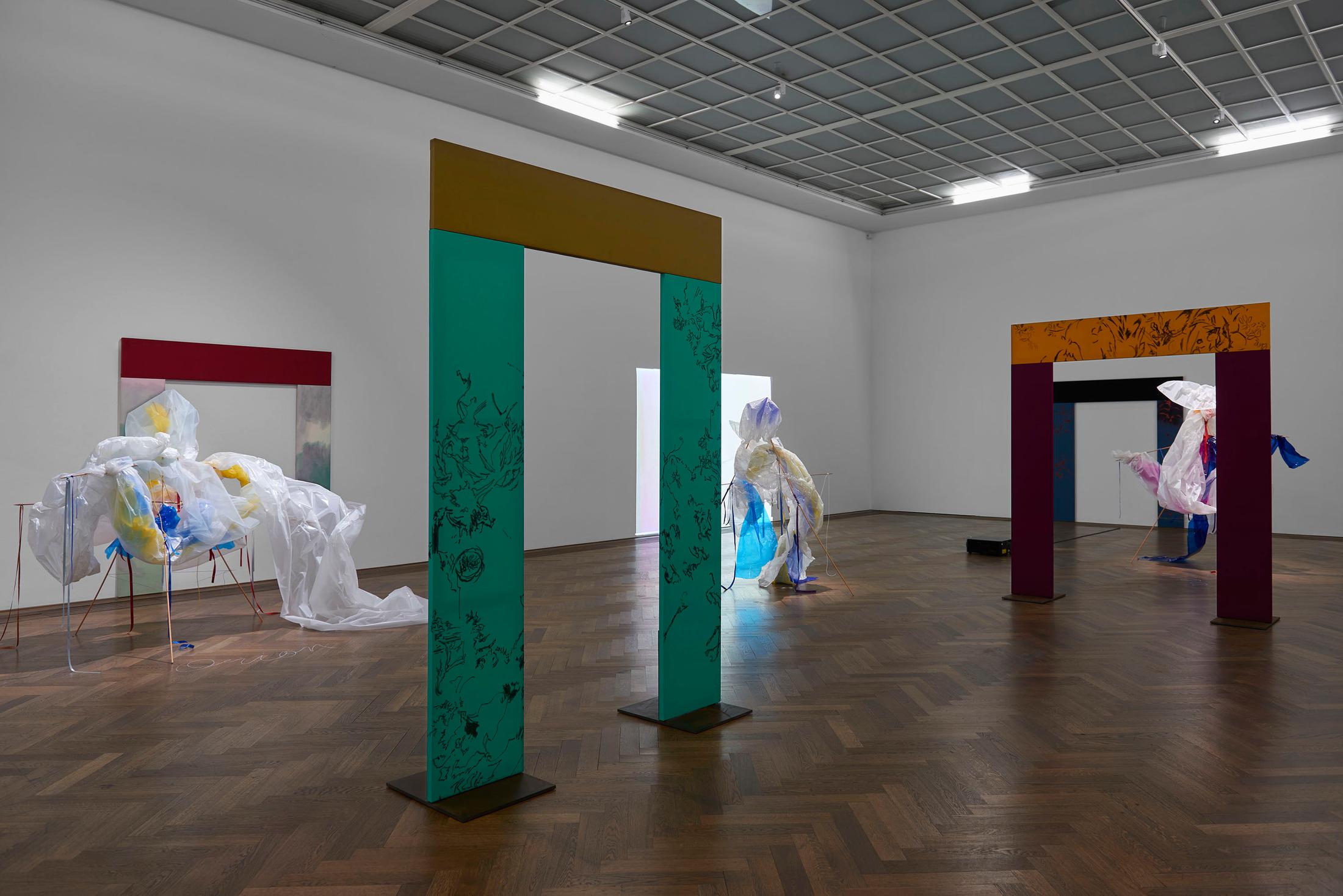 Exhibition View Groupshow «Bizarre Silks, Private Imaginings and Narrative Facts, etc.» an exhibition by Nick Mauss at Kunsthalle Basel, Basel, 2020 / Photo: Philipp Hänger and Kunsthalle Basel / Courtesy: the artists and Kunsthalle Basel