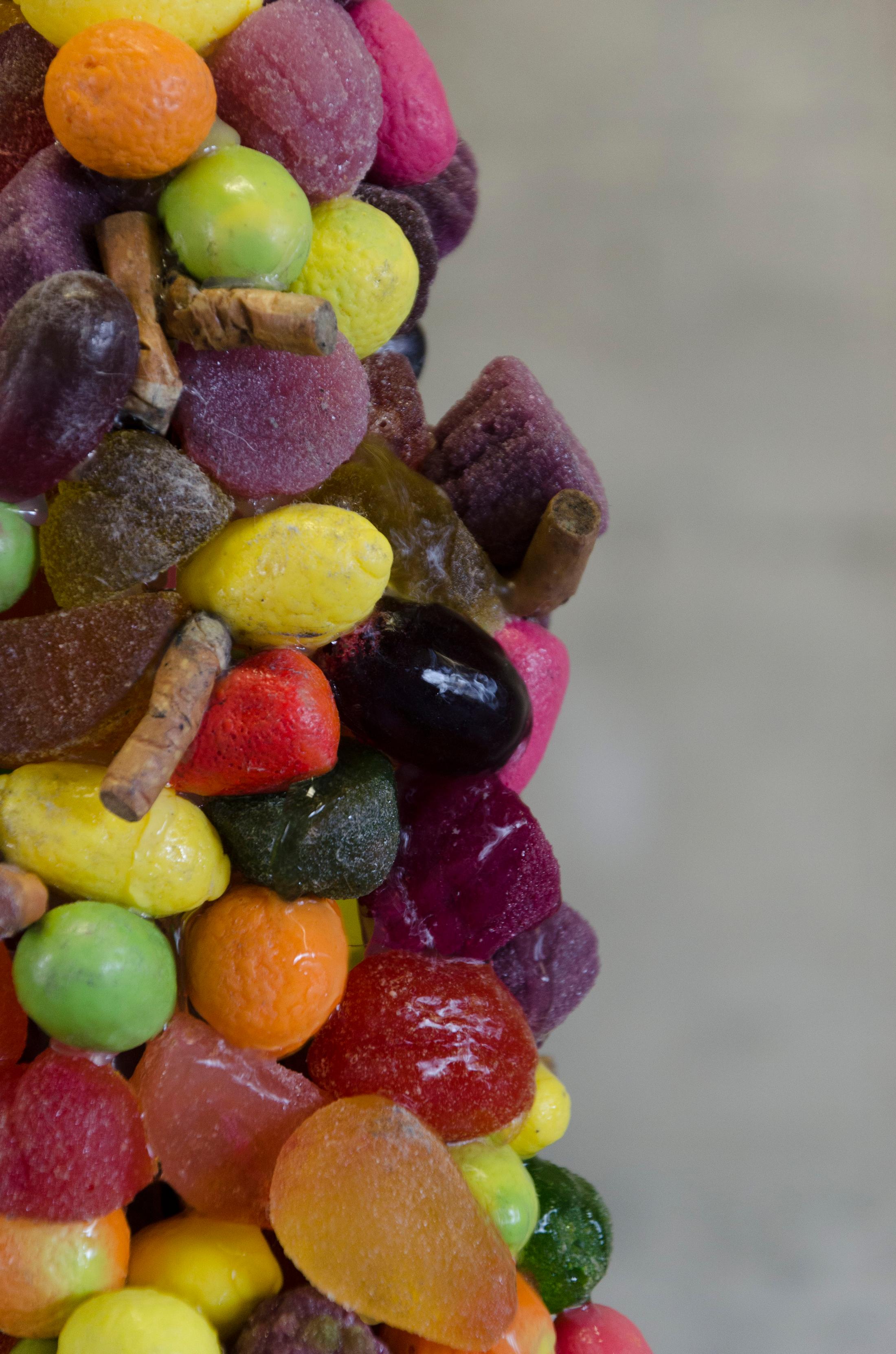 Exhibition View Groupshow «Boring Twenties; view on Magdalena Baranya, Banana Split, 2020 (detail)» at Hrüze Gegi, Winterthur, 2020 / Photo: Hrüze Gegi / Courtesy: the artists and Hrüze Gegi