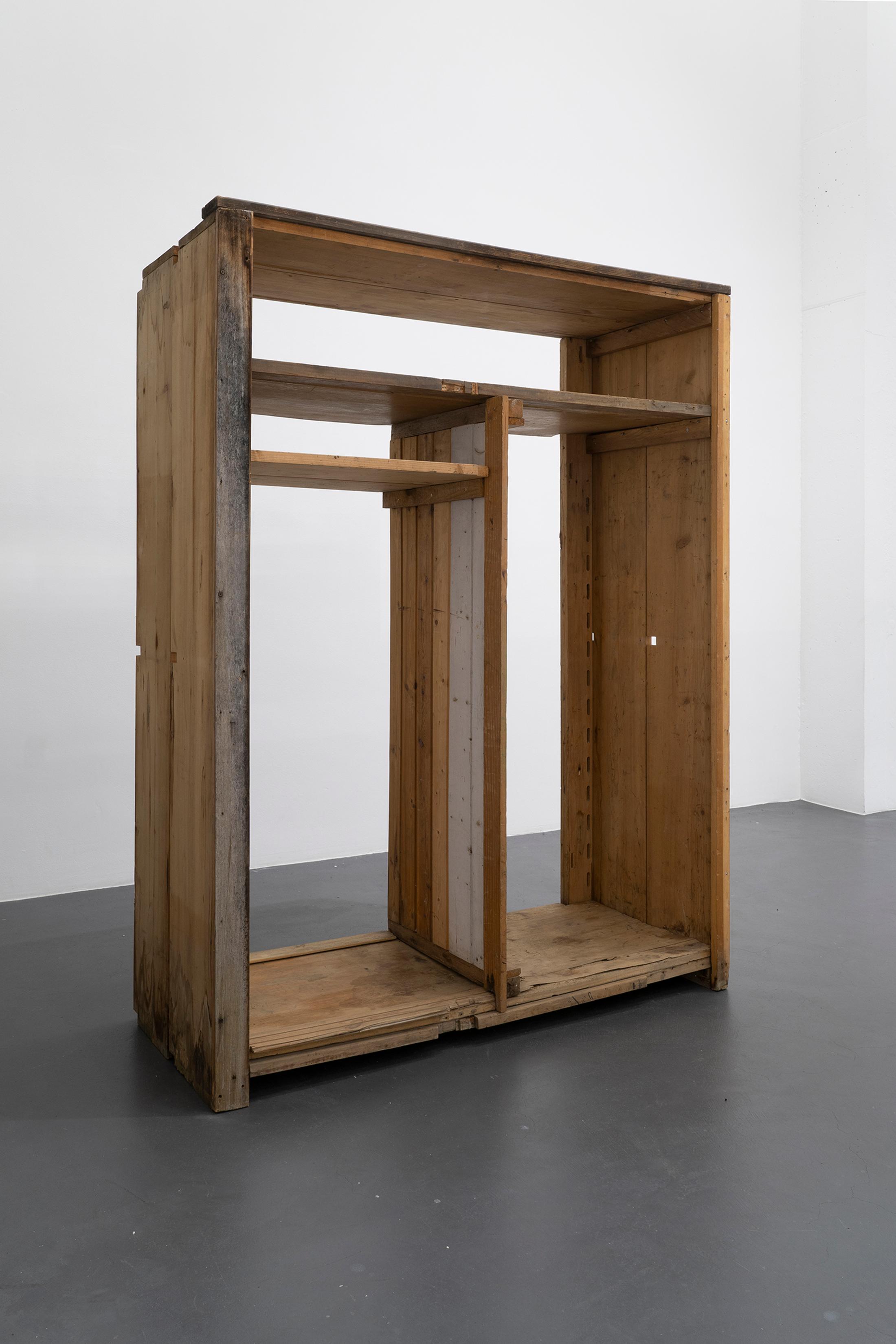 Exhibition View Brigham Baker Solo Show «Plein air trespass» at annex14, Zurich, 2023 / Photo: Claude Barrault / Courtesy: the artist and annex14