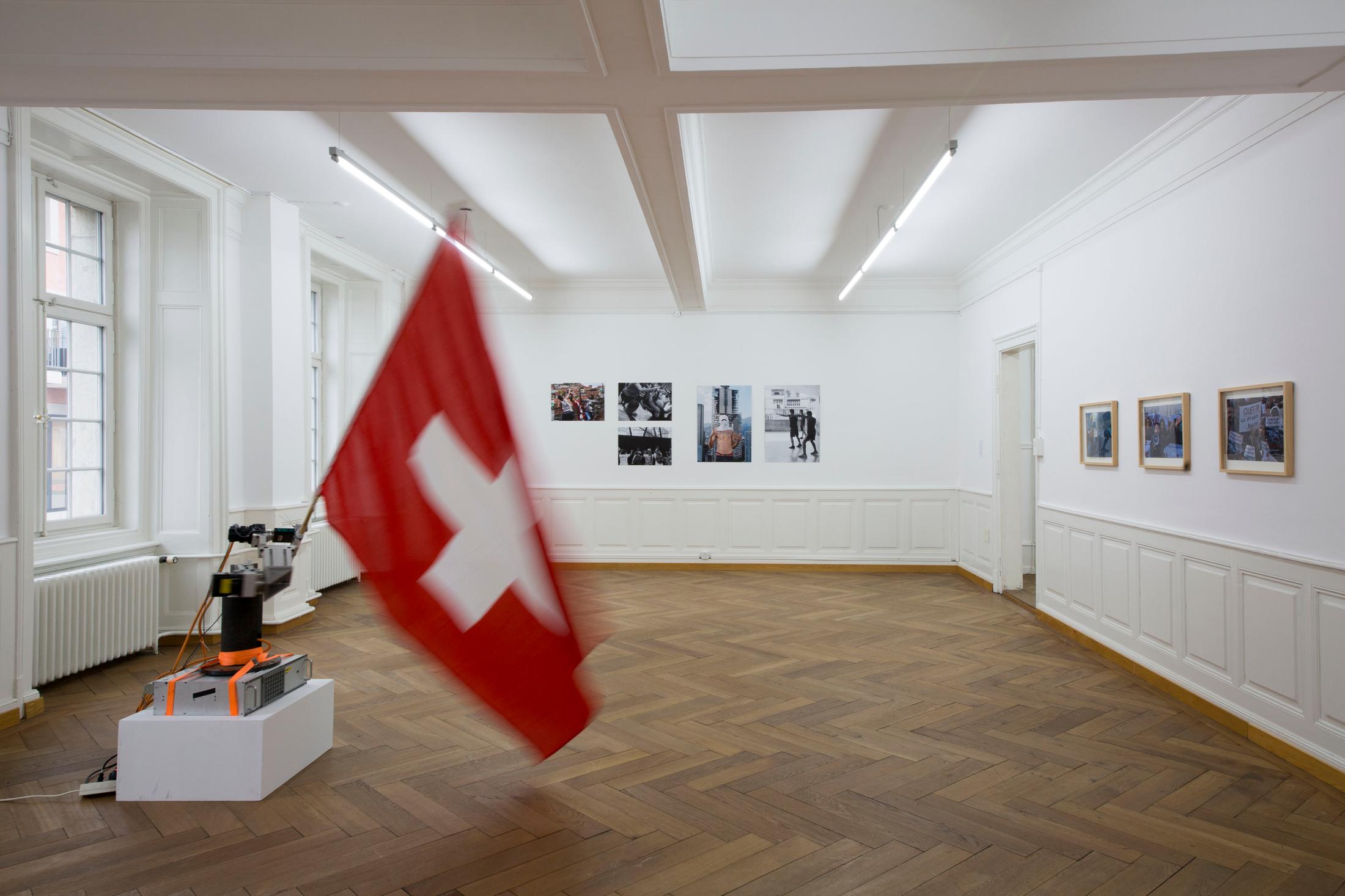 Installation View "Cantonale" Flo Kaufmann "Morgen-Rot, 2017" at Kunsthaus Langenthal / Photo: Martina Flury Witschi