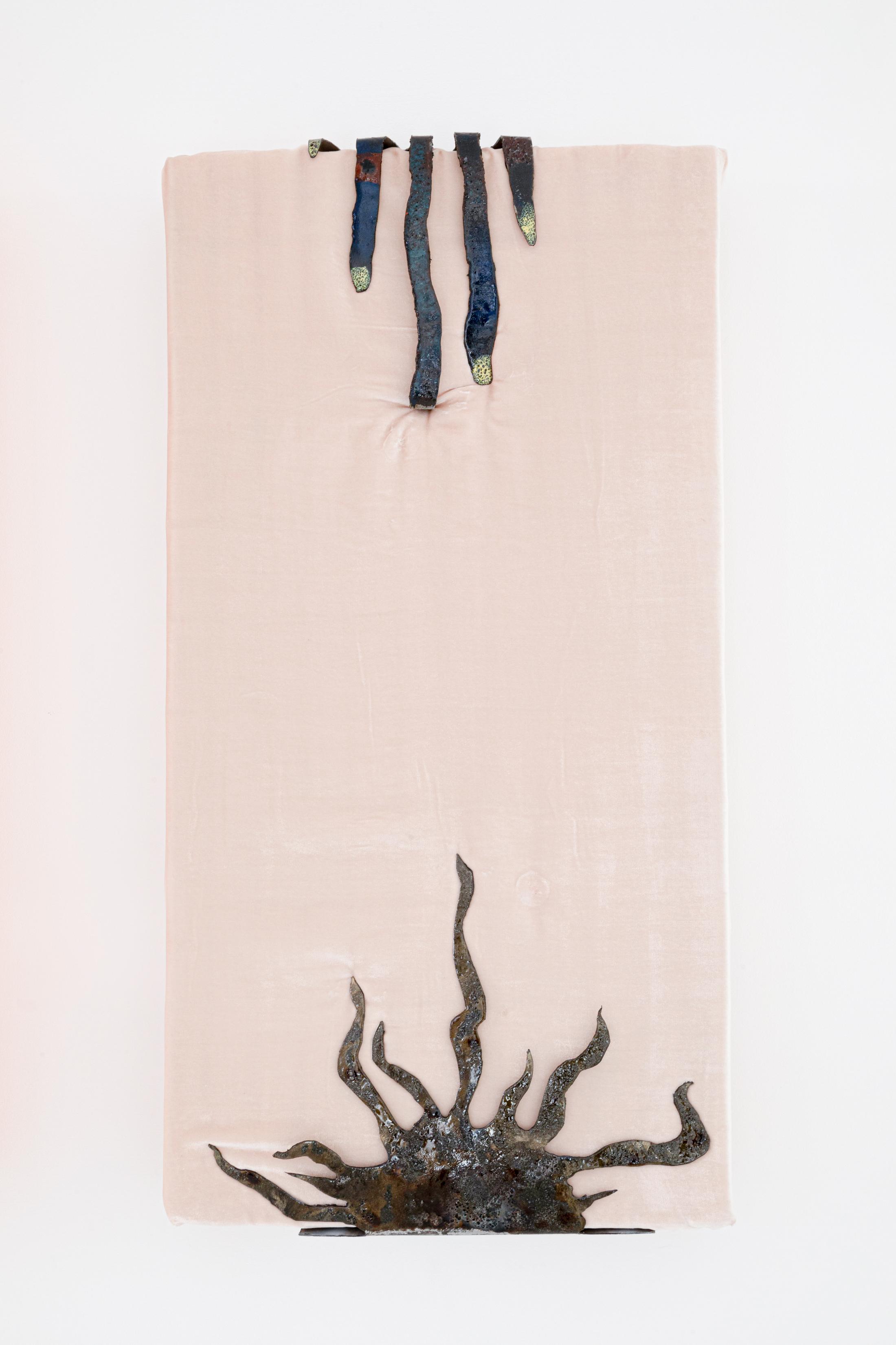 Exhibition View Caroline Schattling Villeval and Paul Paillet Duo Show «No firing; view on Caroline Schattling Villeval and Paul Paillet, you slump, 2021» at Espace 3353, Geneva, 2021 / Photo: Farah Mirzayeva / Courtesy: the artists and Espace 3353