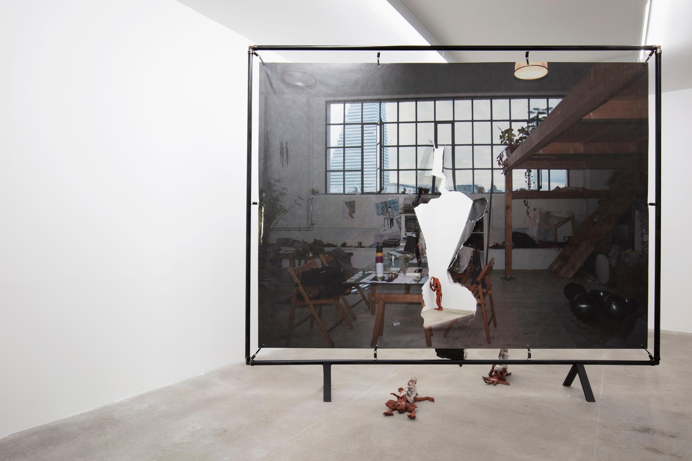 Exhibition View Cassidy Toner Soloshow «Unstable 4th Wall» at GALERIE PHILIPPZOLLINGER, Zurich, 2019 / Photo: Conradin Frei / Courtesy: the artist and GALERIE PHILIPP ZOLLINGER