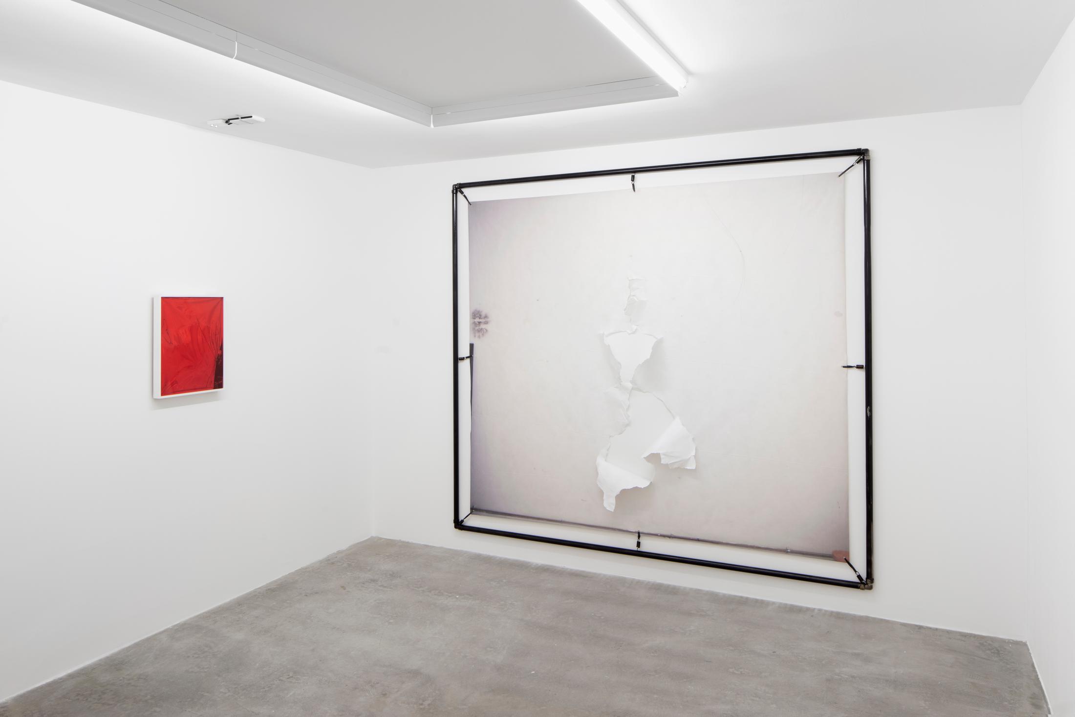 Exhibition View Cassidy Toner Soloshow «Unstable 4th Wall» at GALERIE PHILIPPZOLLINGER, Zurich, 2019 / Photo: Conradin Frei / Courtesy: the artist and GALERIE PHILIPP ZOLLINGER