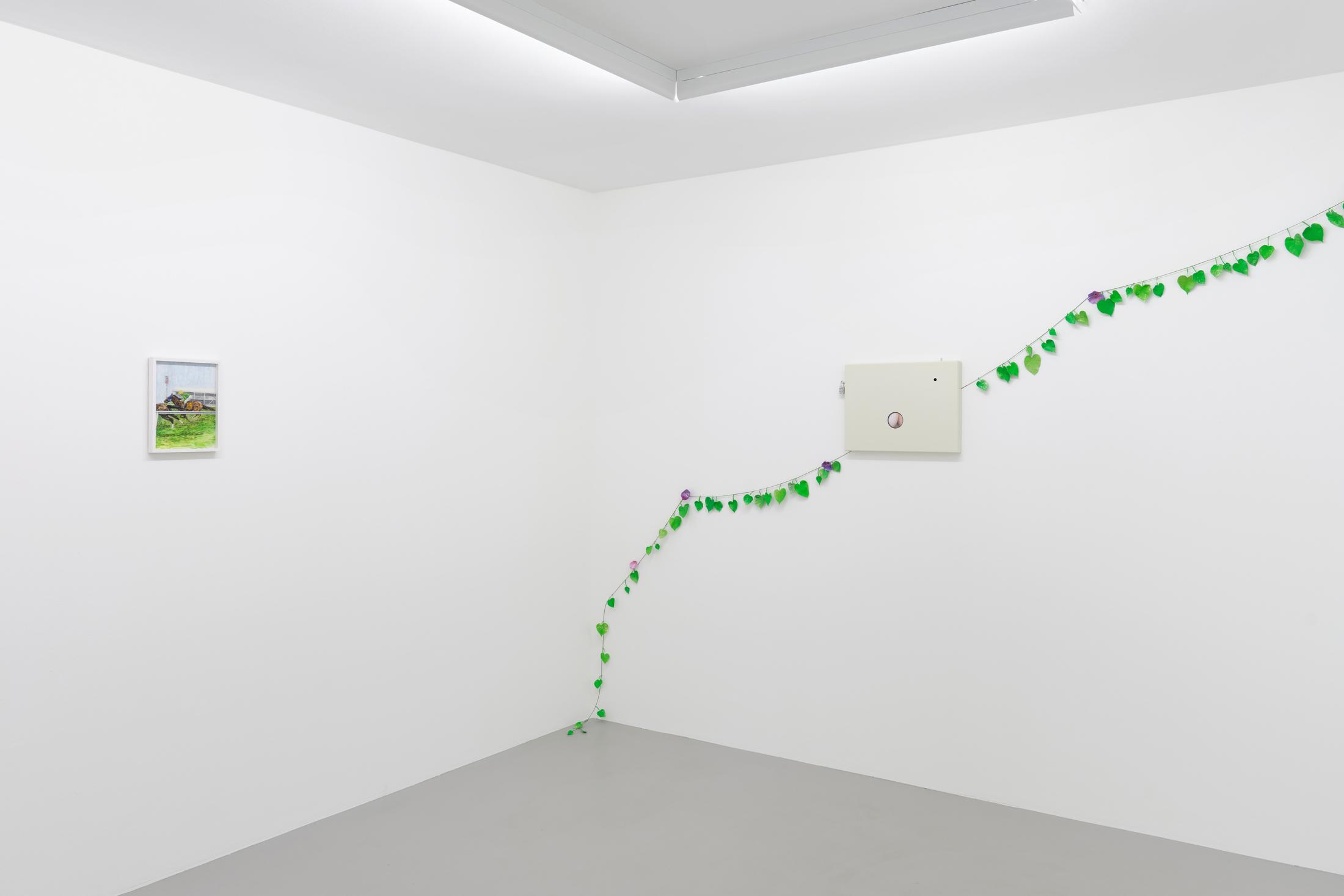 Exhibition View Cassidy Toner Solo Show «Subverting expectations with bad humor and mediocre output» at GALERIE PHILIPPZOLLINGER, Zurich, 2022 / Photo: Conradin Frei / Courtesy: the artist and GALERIE PHILIPPZOLLINGER