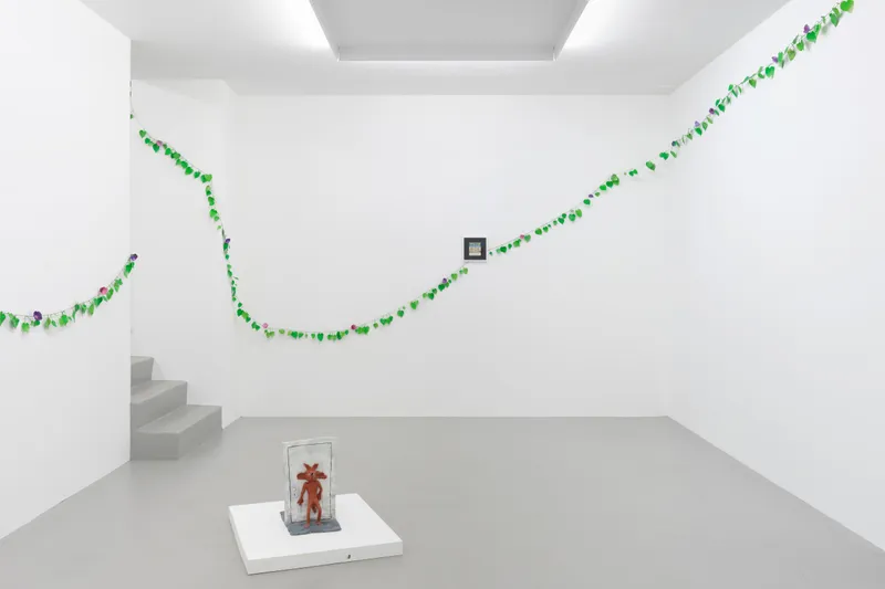 Exhibition View Cassidy Toner Solo Show «Subverting expectations with bad humor and mediocre output» at GALERIE PHILIPPZOLLINGER, Zurich, 2022 / Photo: Conradin Frei / Courtesy: the artist and GALERIE PHILIPPZOLLINGER