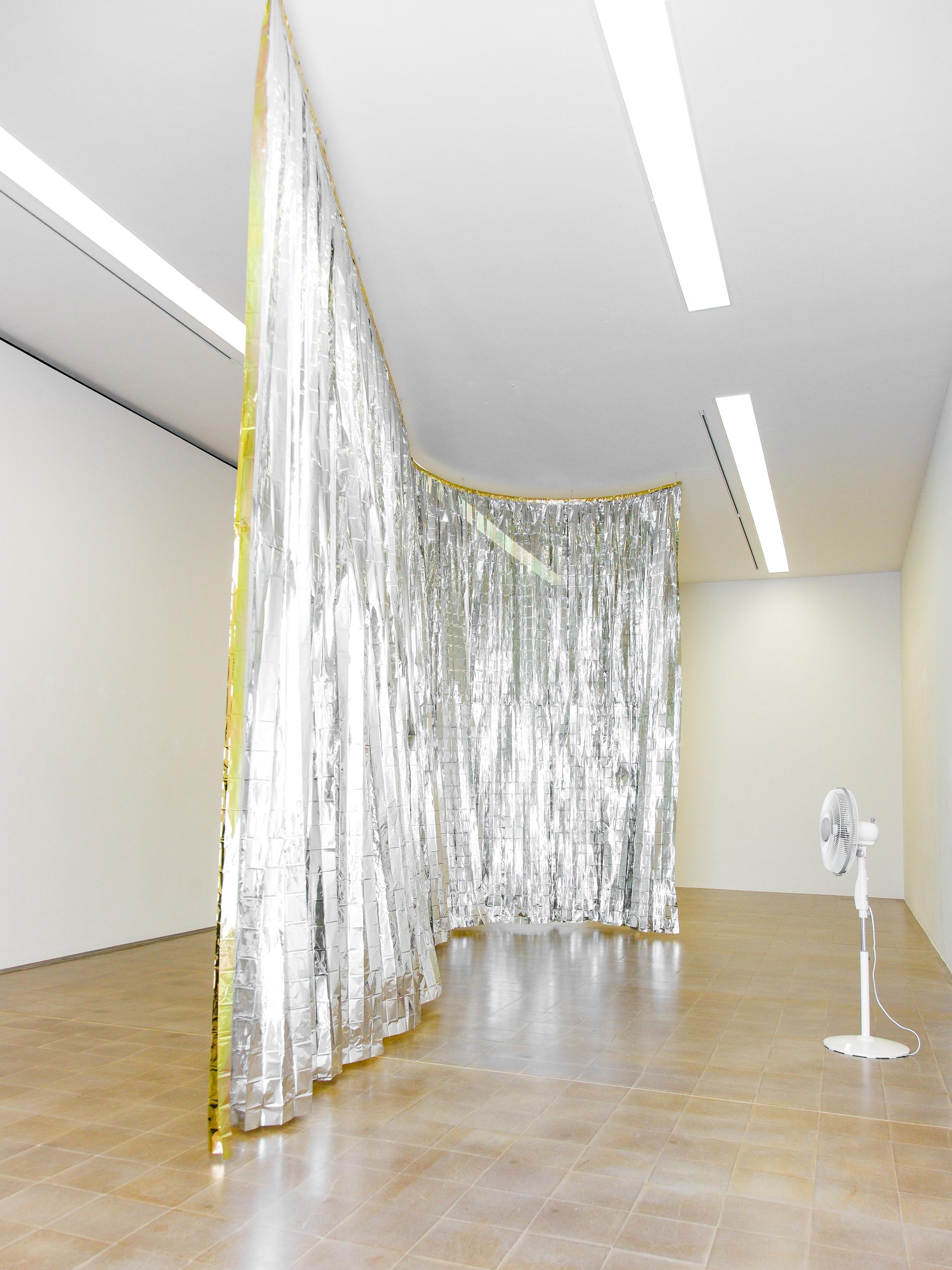 Exhibition View Céline Condorelli Soloshow at Centre d’art Pasquart, Biel, Bienne, 2019 / Photo: Lia Wagner / Courtesy: the artist