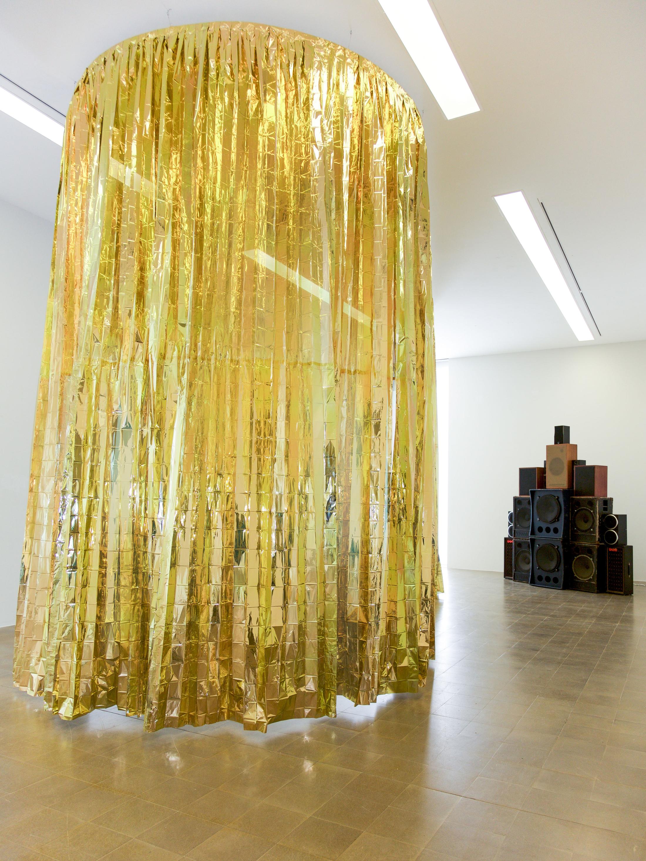 Exhibition View Céline Condorelli Soloshow at Centre d’art Pasquart, Biel, Bienne, 2019 / Photo: Lia Wagner / Courtesy: the artist