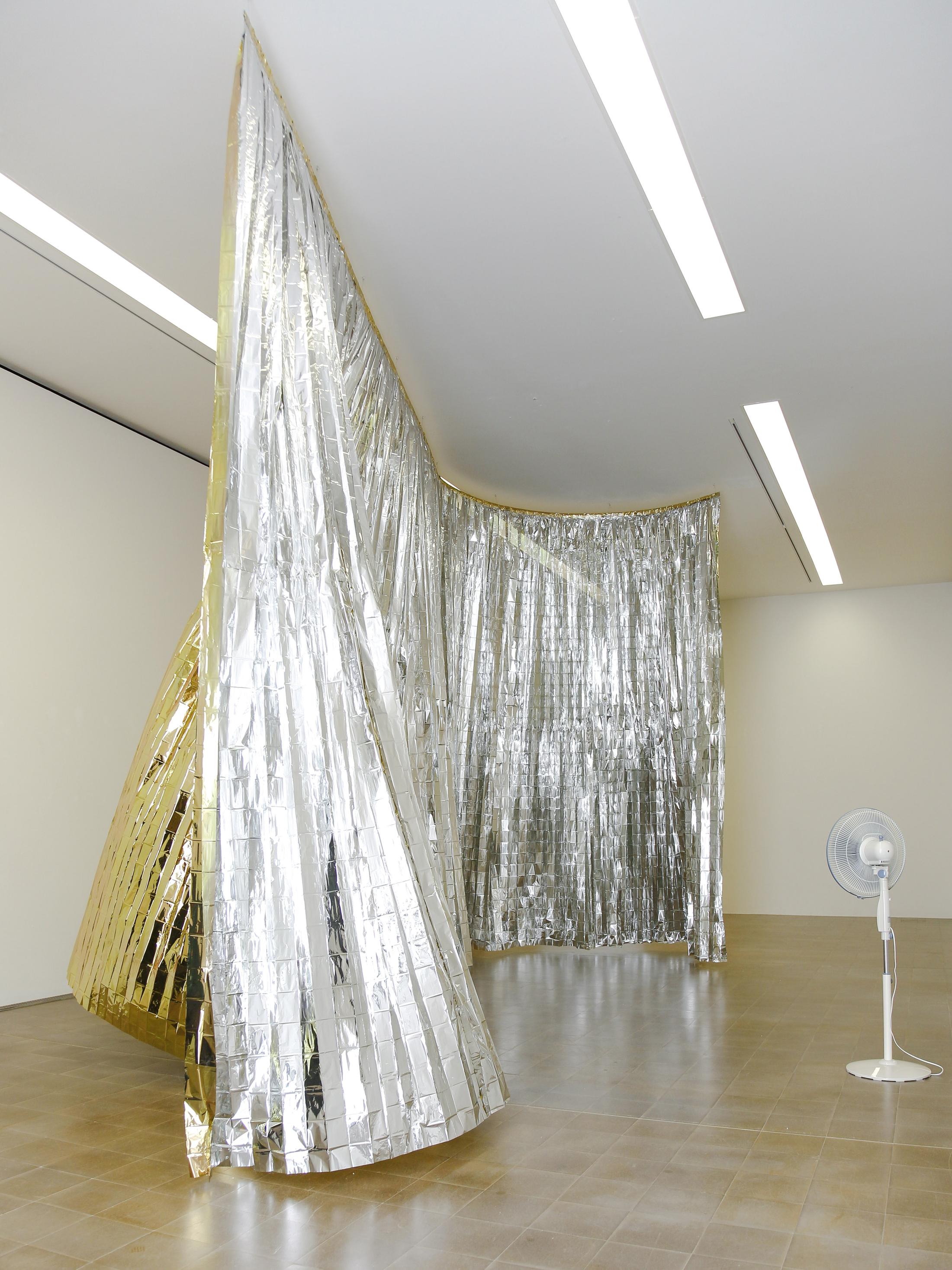 Exhibition View Céline Condorelli Soloshow at Centre d’art Pasquart, Biel, Bienne, 2019 / Photo: Lia Wagner / Courtesy: the artist