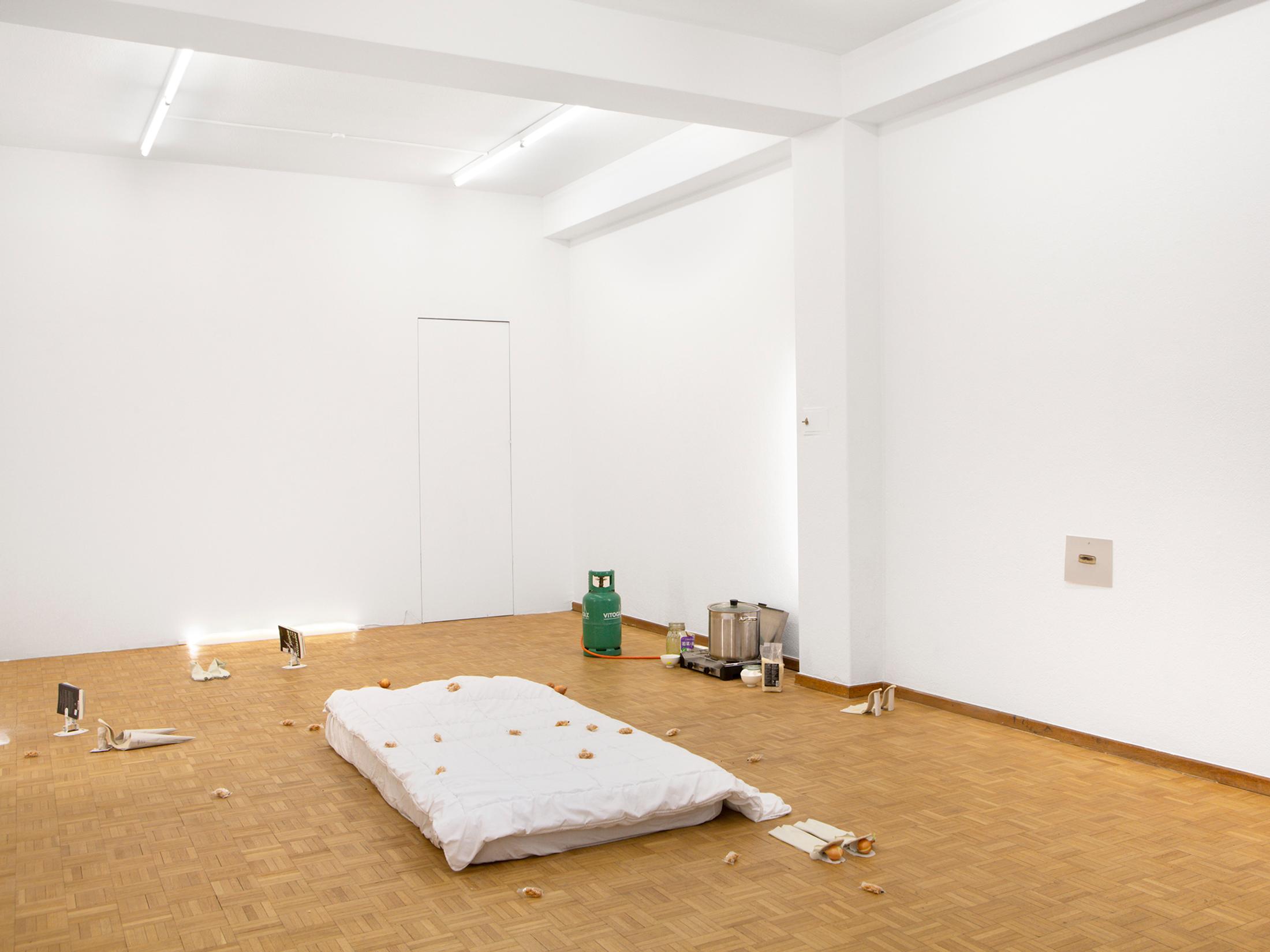 Exhibition View Céline Mathieu Solo Show «Economy of Means» at Sentiment, Zurich, 2022-2023 / Photo: Philipp Rupp and Julien Gremaud / Courtesy: the artist and Sentiment