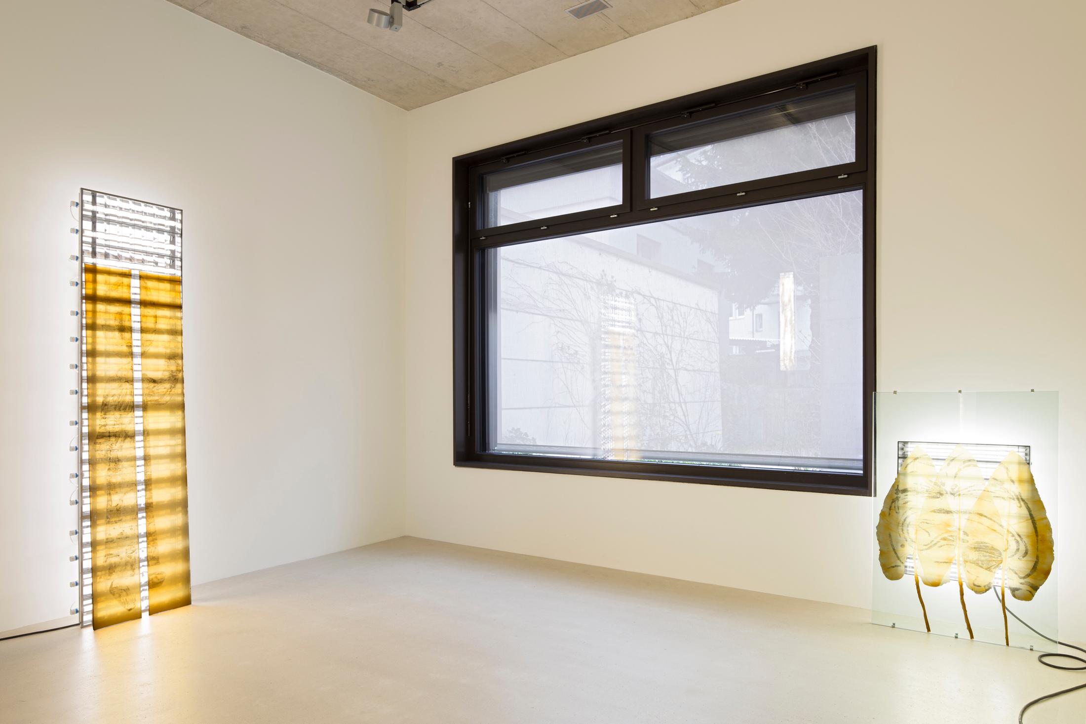 Exhibition View Chloé Delarue Solo Show «TAFAA – BLUE LIGHTS TENDERNESS» at Windhager von Kaenel, Zurich, 2021 / Photo: © Florimond Dupont / Courtesy: the artist and Windhager von Kaenel