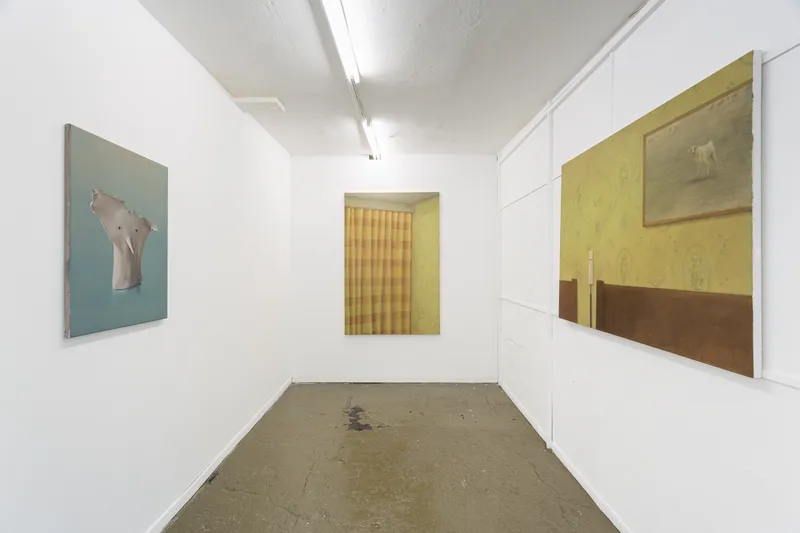 Exhibition View Groupshow «New (Object) Order» with Christoph Hänsli, Eduardo Rubén and Francisco Sierra at Last Tango, Zurich, 2019 / Photo: Kilian Bannwart / Courtesy: the artists and Last Tango