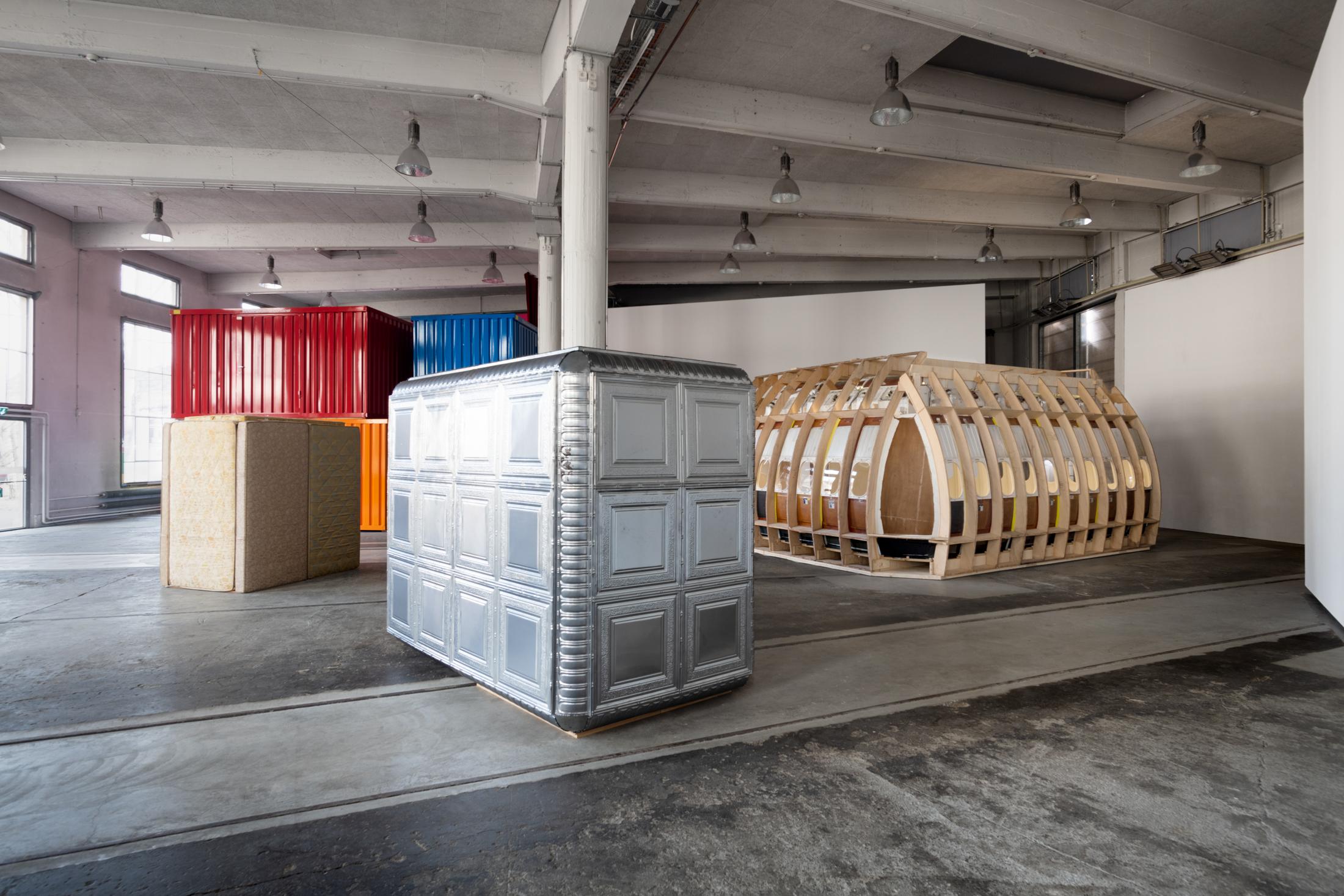 Exhibition View Group Show «Città irreale» at Lokremise, St. Gallen, 2021 / Photo: Sebastian Stadler / Courtesy: the artists and Kunstmuseum St. Gallen