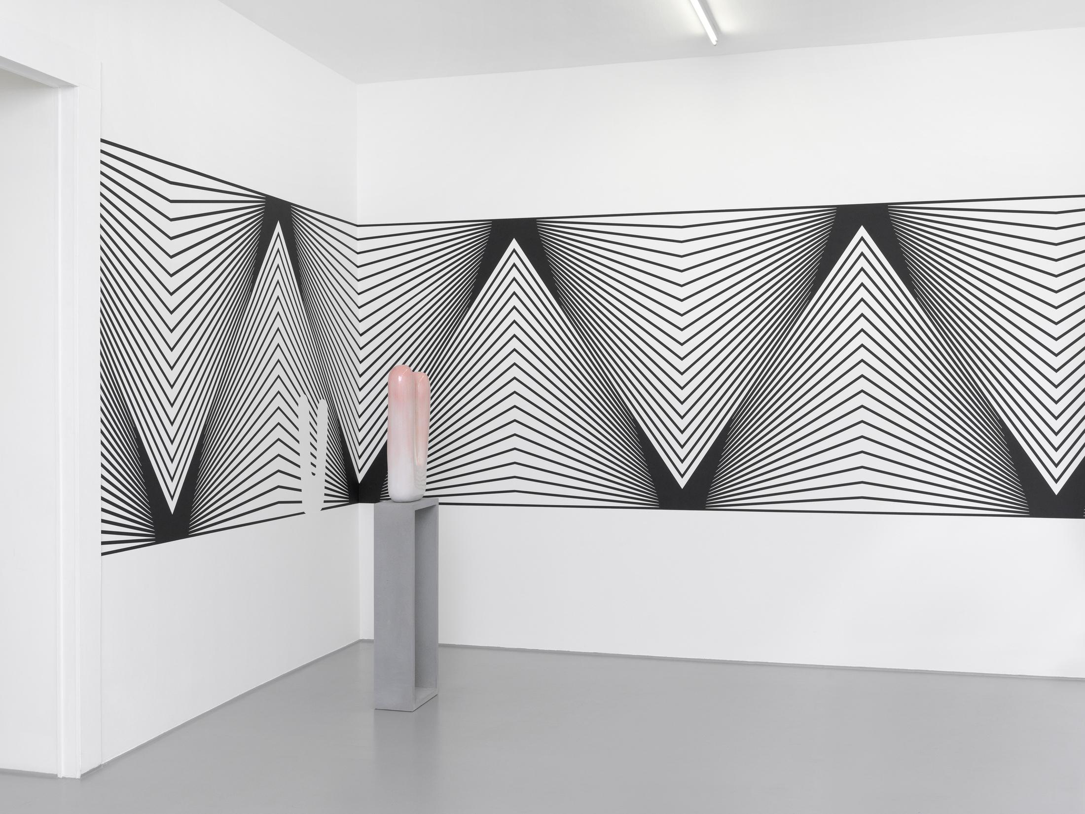 Exhibition View Claudia Comte Soloshow «Bunnies & Zig Zag» at Galerie Joy de Rouvre, Geneva / Photo: Annik Wetter / Courtesy: the artist and König Galerie, Berlin