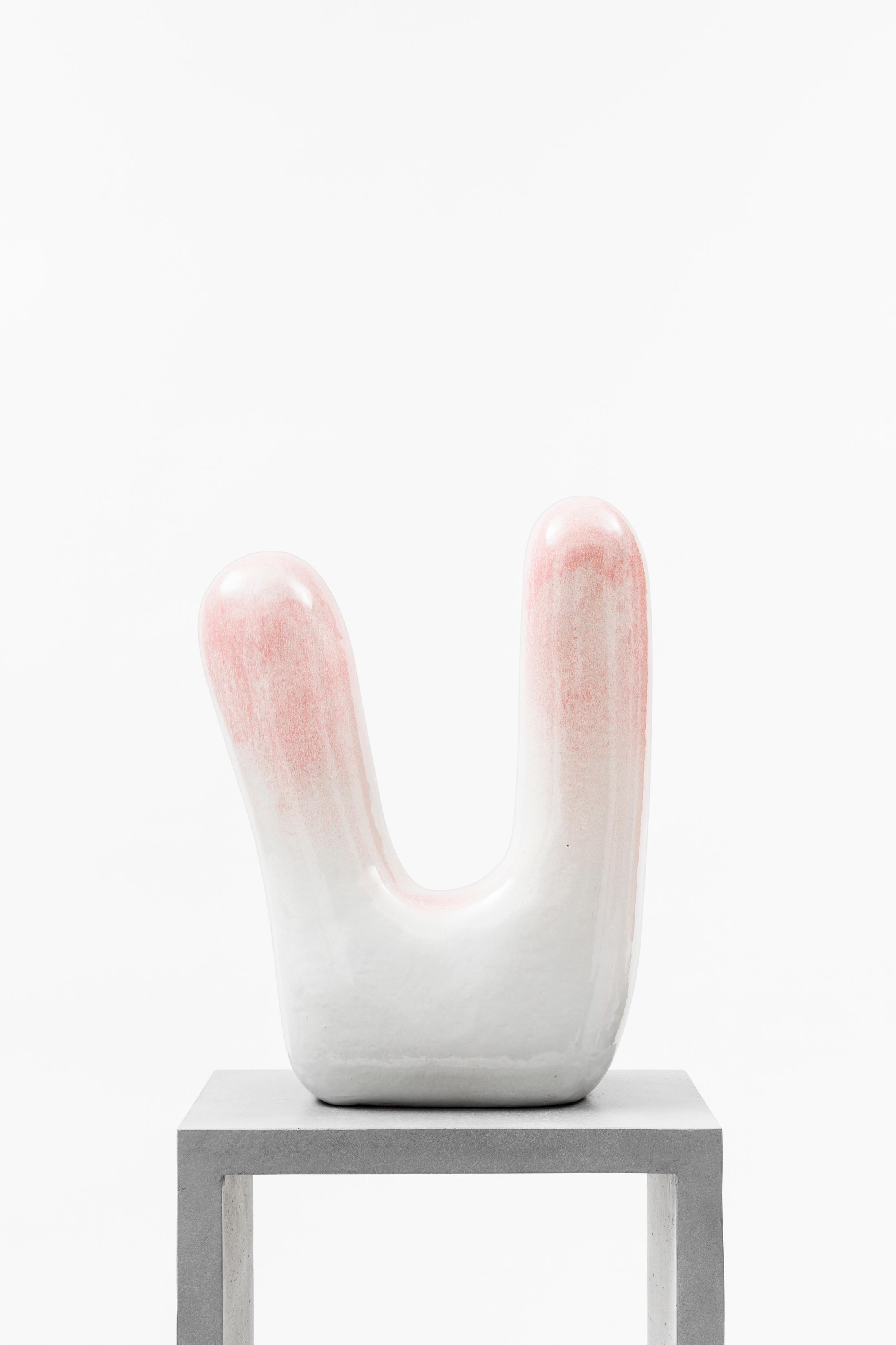 Exhibition View Claudia Comte Soloshow «Bunnies & Zig Zag ; view on Donatello, 2019» at Galerie Joy de Rouvre, Geneva / Photo: Annik Wetter / Courtesy: the artist and König Galerie, Berlin