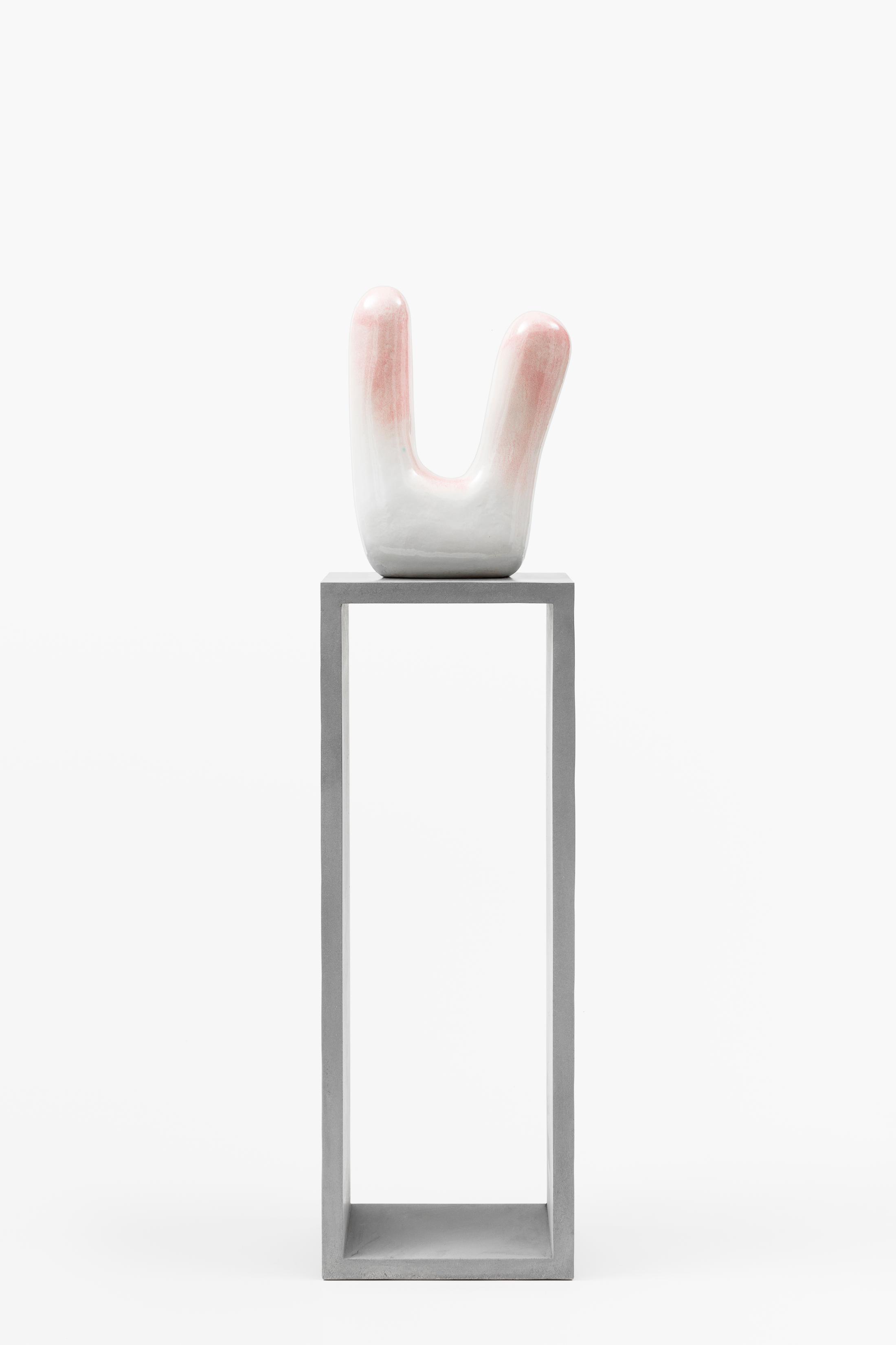 Exhibition View Claudia Comte Soloshow «Bunnies & Zig Zag ; view on Donatello, 2019» at Galerie Joy de Rouvre, Geneva / Photo: Annik Wetter / Courtesy: the artist and König Galerie, Berlin