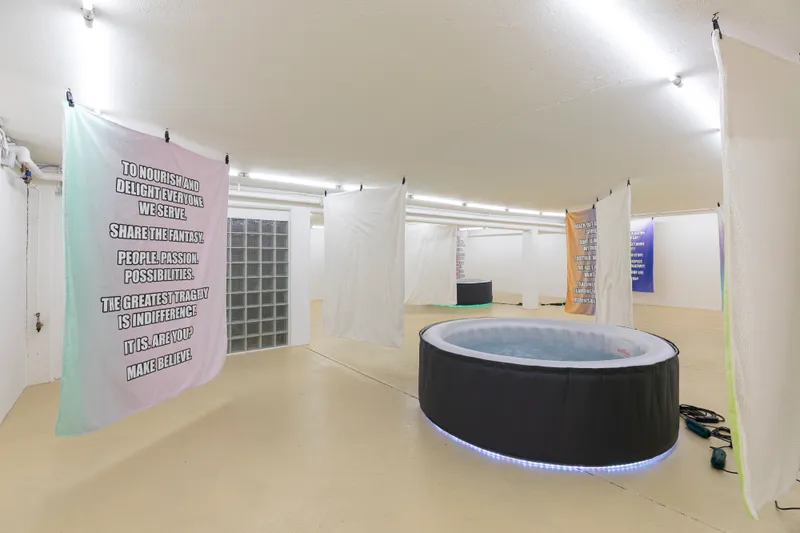 Exhibition View Clifford E. Bruckmann Soloshow «six degrees of memories, decisions, potentials» at unanimous consent, Zurich, 2020 / Photo: Michal Florence Schorro / Courtesy: the artist and unanimous consent