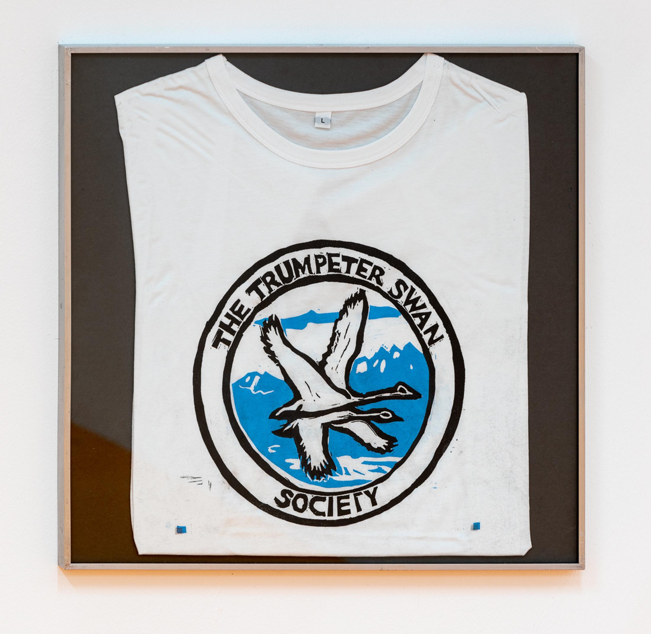 Exhibition View Group Show «Cockroach or Queen?; view on Chris Kraus, Title unknown, 2019, screen-printed t-shirt, size M» at Last Tango, Zurich, 2021 / Photo: Kilian Bannwart / Courtesy: Private collection