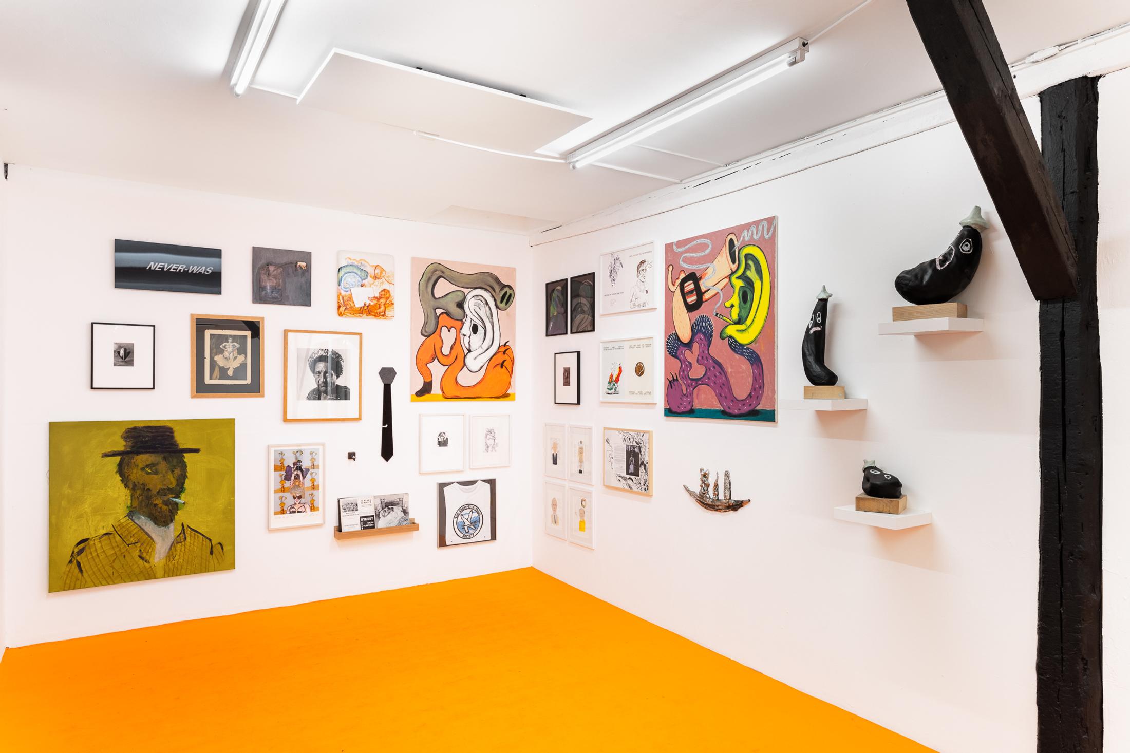 Exhibition View Group Show «Cockroach or Queen?» at Last Tango, Zurich, 2021 / Photo: Kilian Bannwart / Courtesy: the artists and Last Tango