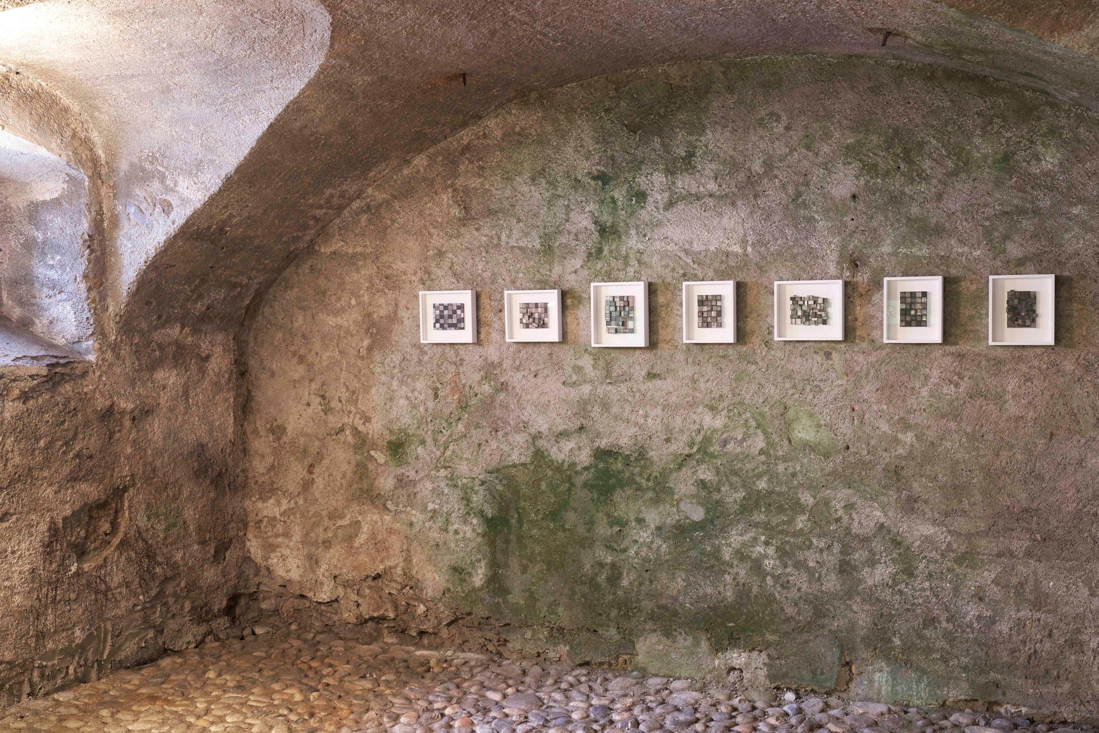 Exhibition View Kazuyo Okushiba Soloshow «Mu Ji Ga - No Ego» at Stalla Madulain, 2019 / Photo: Franz Rindlisbacher / Courtesy: the artist and Stalla Madulain