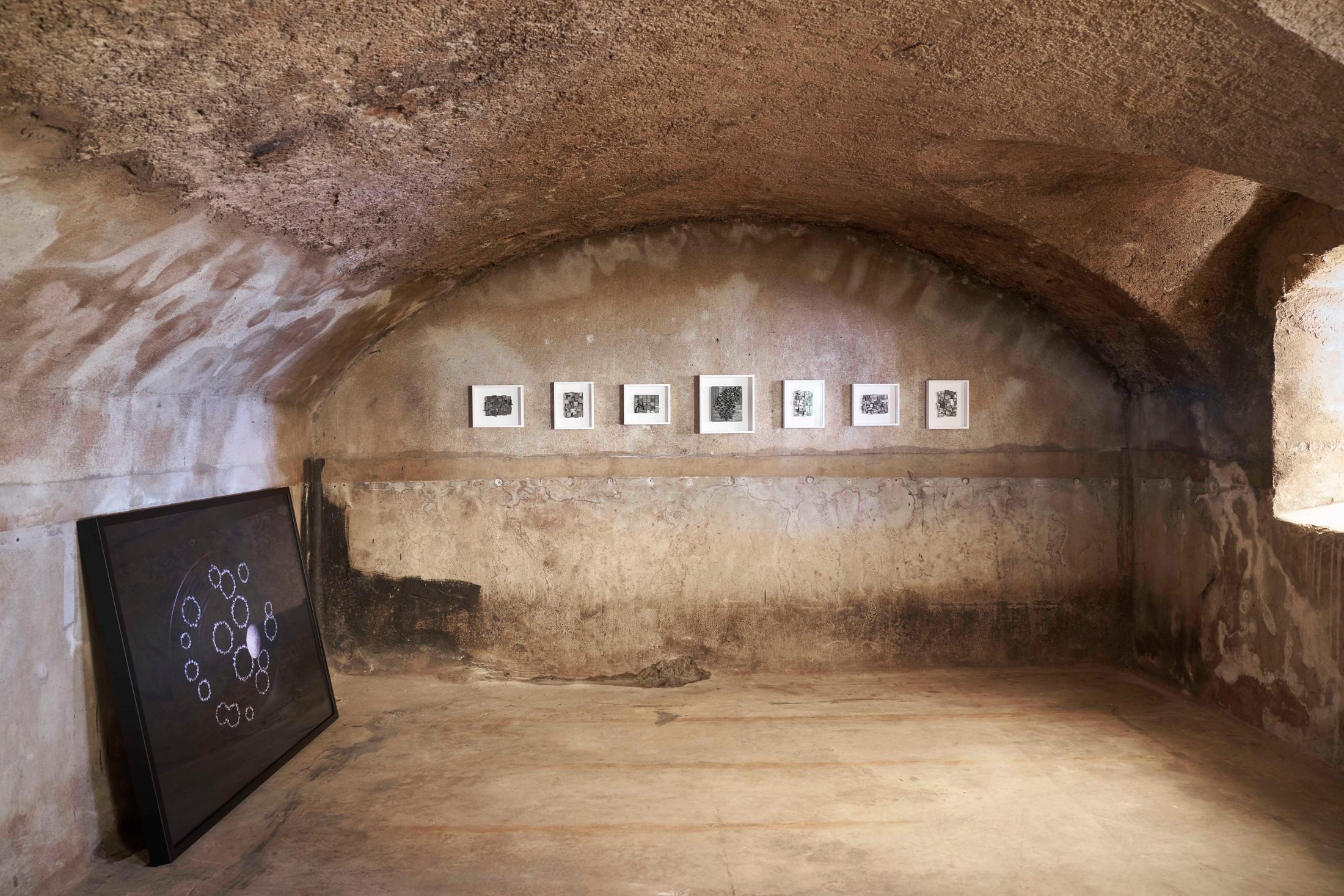 Exhibition View Kazuyo Okushiba Soloshow «Mu Ji Ga - No Ego» at Stalla Madulain, 2019 / Photo: Franz Rindlisbacher / Courtesy: the artist and Stalla Madulain