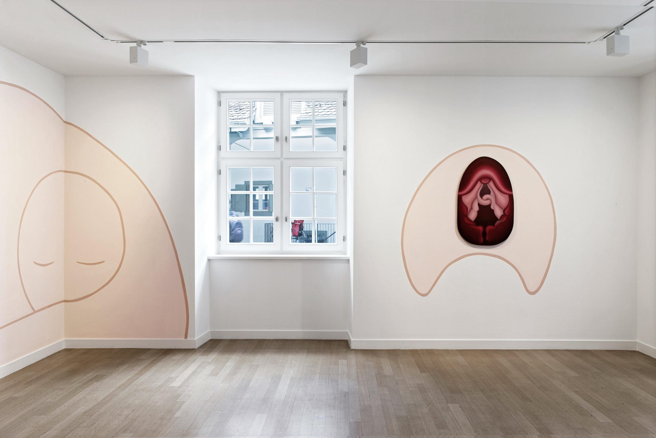 Exhibition View Group Show «Contrology; view on Marianne Vlaschits, Installation with wall drawing (2021) and four paintings» at Kunst Raum Riehen, 2021 / Photo: Gina Folly / Courtesy: the artist and Kunstraum Riehen