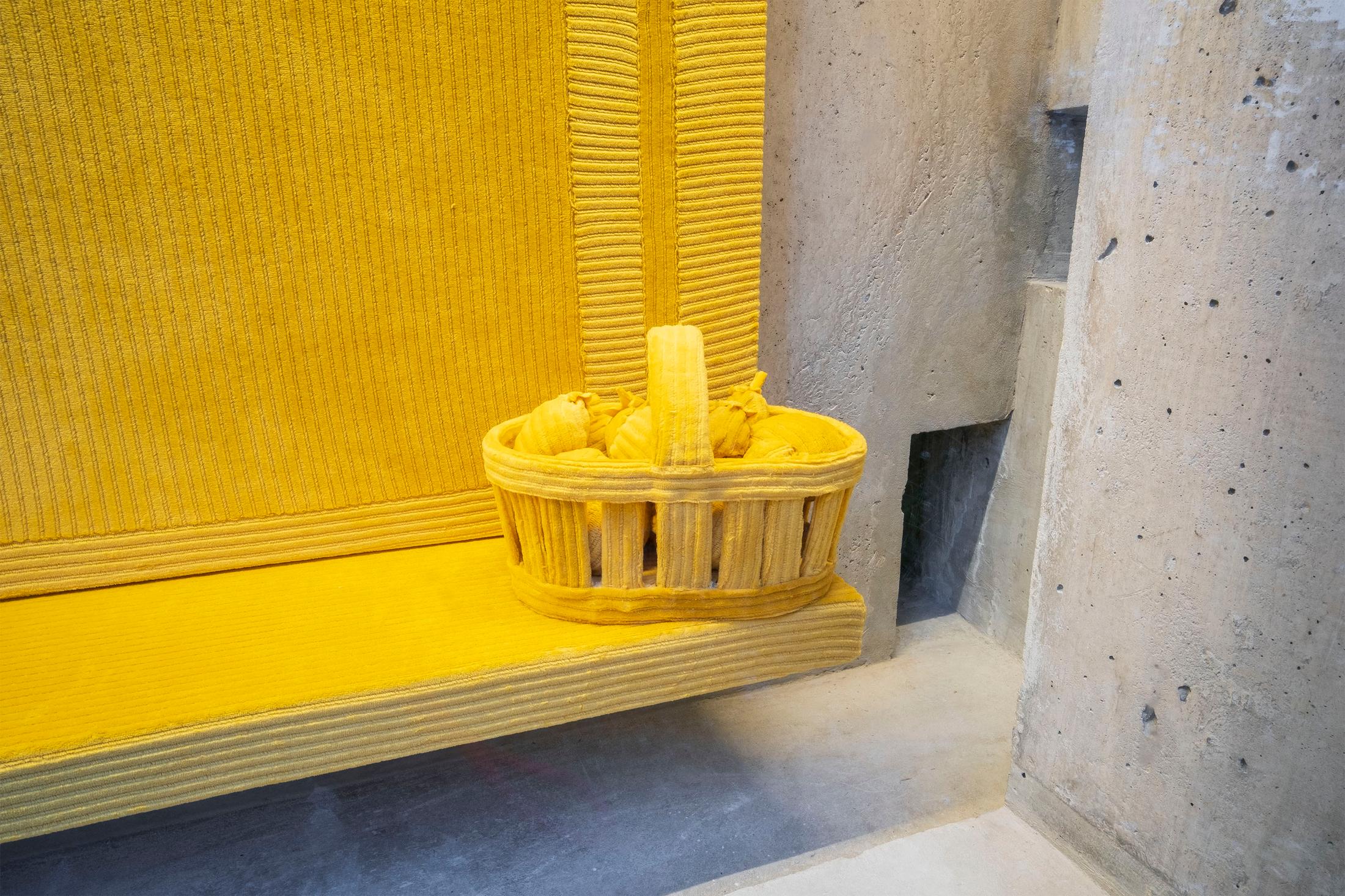 Exhibition View Duo Show «Fool's Gold» at Lemme, Sion, 2022 / Photo: Romain Iannone / Courtesy: the artists and Lemme