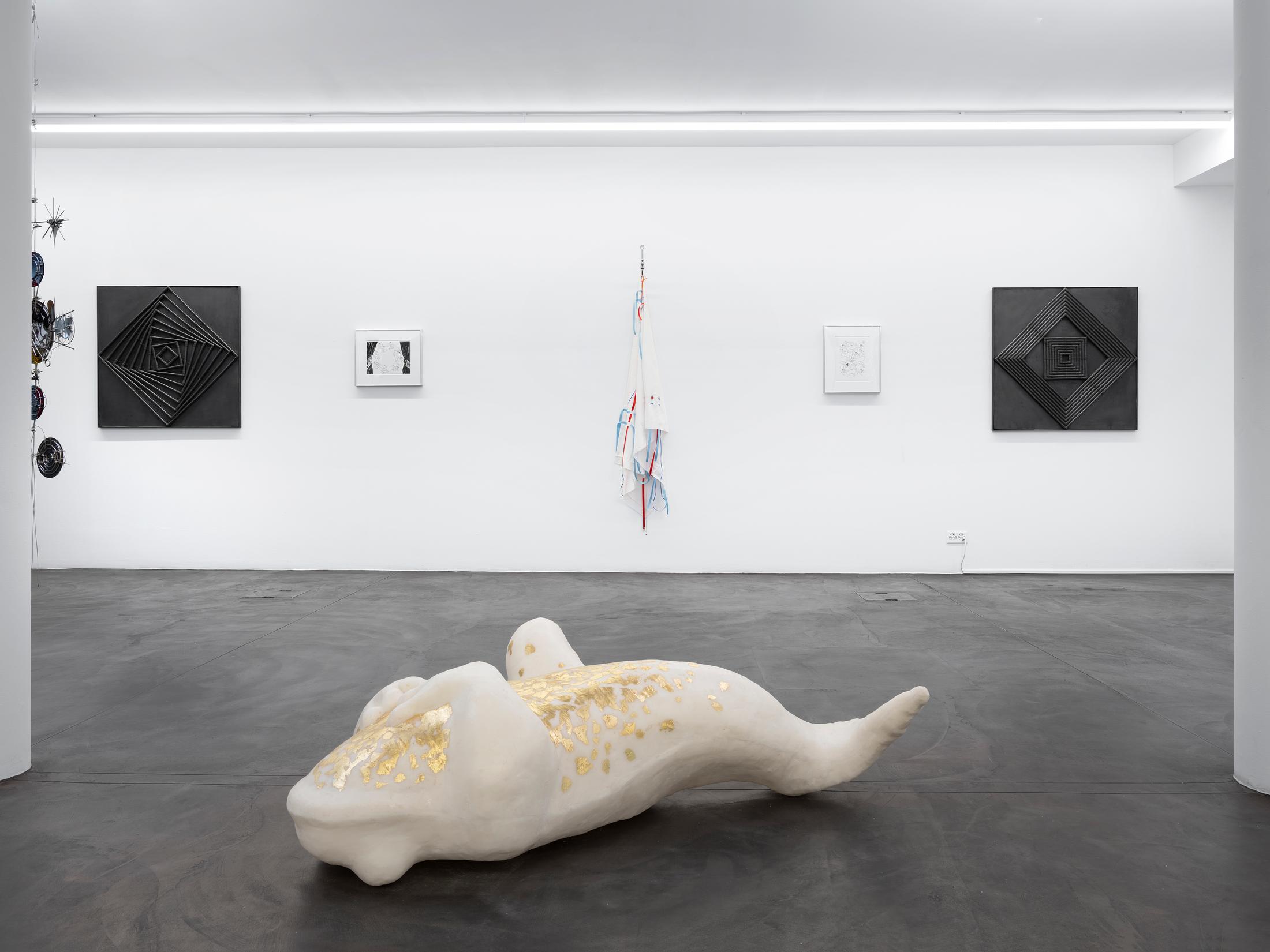 Exhibition View Groupshow «Cruise Kidman Kubrick» at Galerie Maria Bernheim, Zurich, 2019 / Photo: Julien Gremaud / Courtesy: the artist and Galerie Maria Bernheim