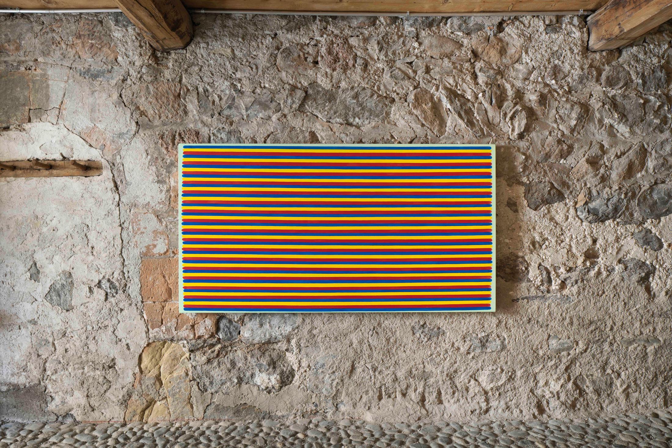 Exhibition View Dan Walsh Soloshow «AfterMath; view on Dan Walsh, New Standard, 2007, acrylic on canvas, 101.6 x 190.5 cm» at Galerie Tschudi, Zuoz, 2020 / Photo: Ralph Feiner, Malans / Courtesy: the artist and Galerie Tschudi