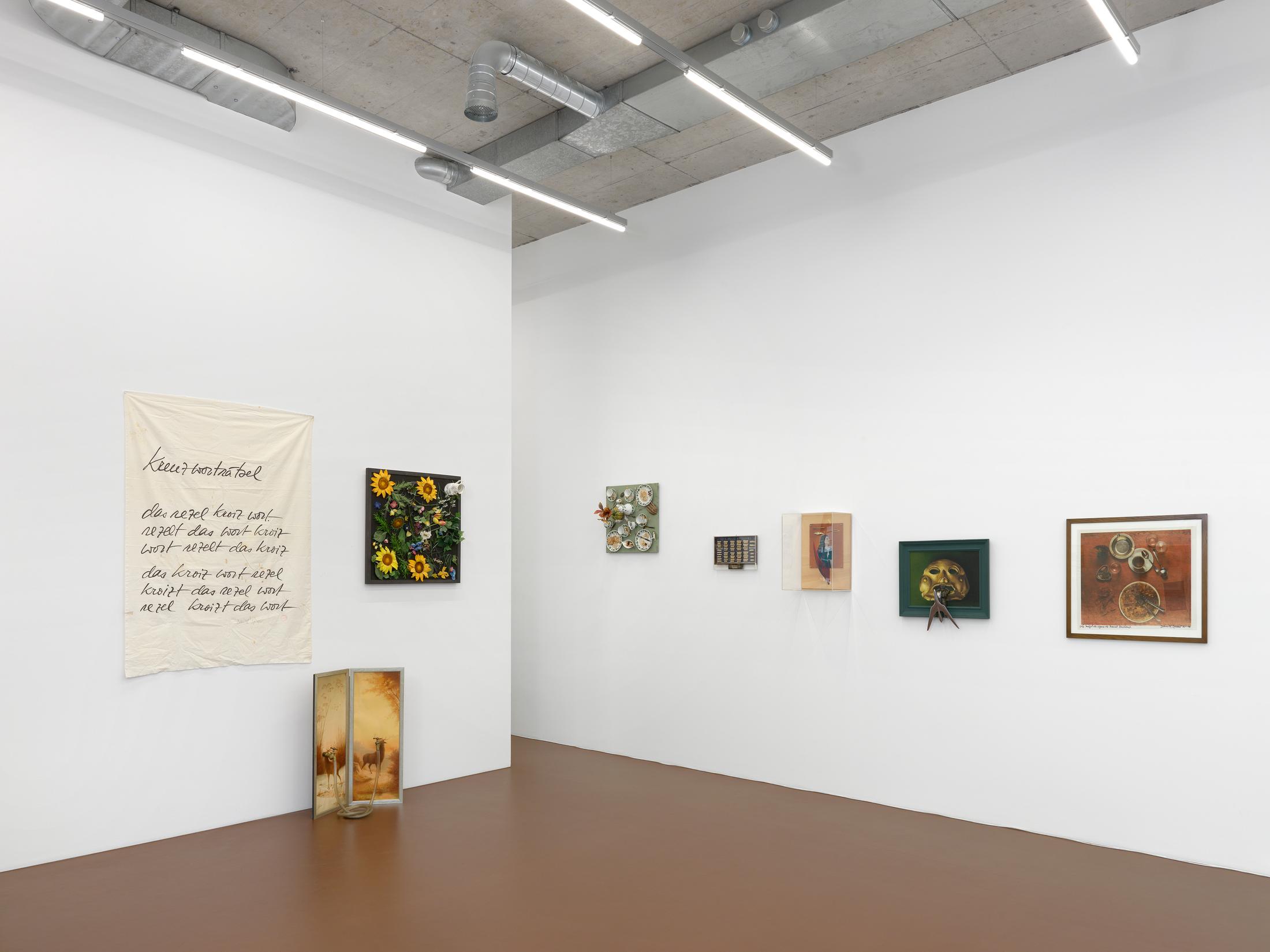Exhibition View Daniel Spoerri Solo Show at Karma International, Zurich, 2022 / Photo: Annik Wetter / Courtesy: the artist and Karma International
