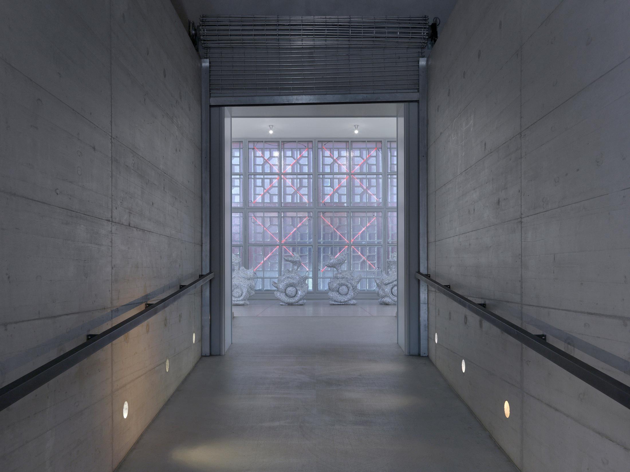 Exhibition View Denis Savary Soloshow «Houdin» at MBAC, La Chaux-de-Fonds, 2019 / Photo: Annik Wetter