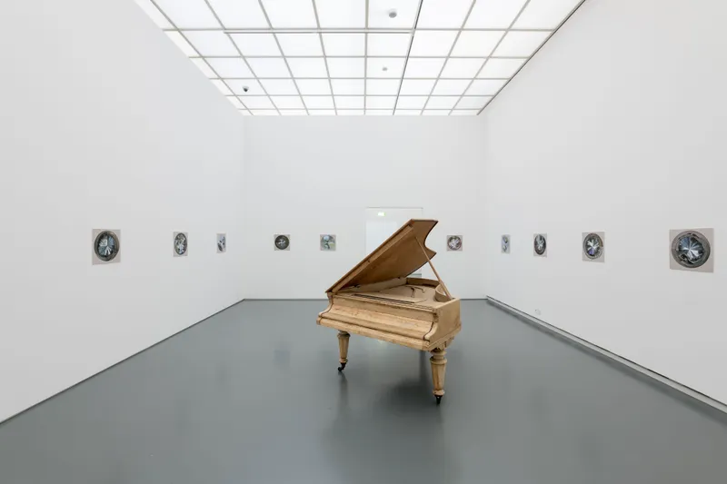 Exhibition View Dominic Michel Soloshow at Aargauer Kunsthaus, Aarau, 2020 / Photo: Ullmann Photography / Courtesy: the artist and Aargauer Kunsthaus