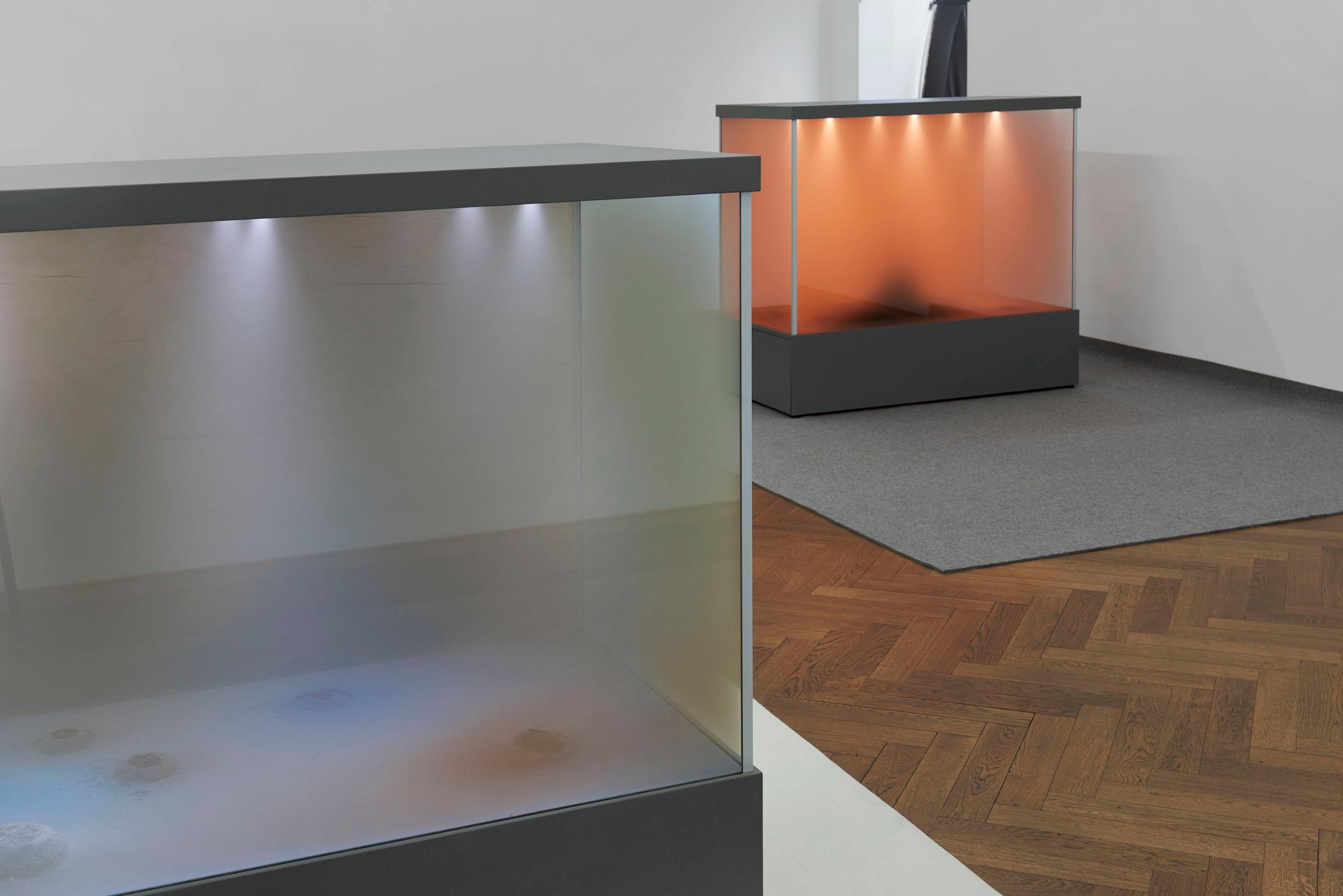 Exhibition View Dora Budor Soloshow «I am Gong» at Kunsthalle Basel / Photo: Philipp Hänger / Courtesy: the artist