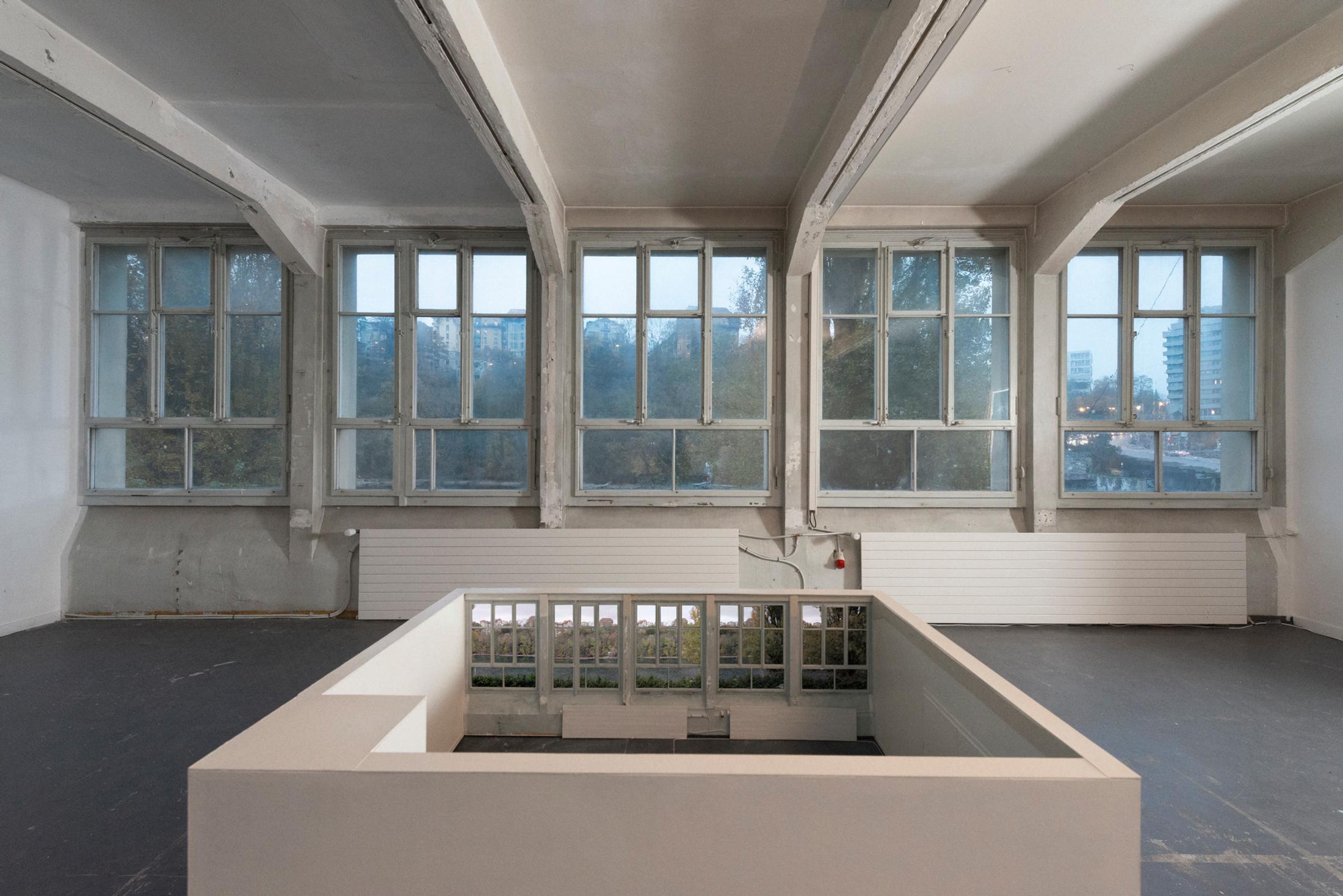 Exhibition View Dorine Aguerre and Rémi Dufay Duo Show «Tout ce qui couvrait une vie humaine déjà scintillait» at Soul2Soul, Geneva, 2021 / Photo: Yvan Alvarez / Courtesy: the artists and Soul2Soul